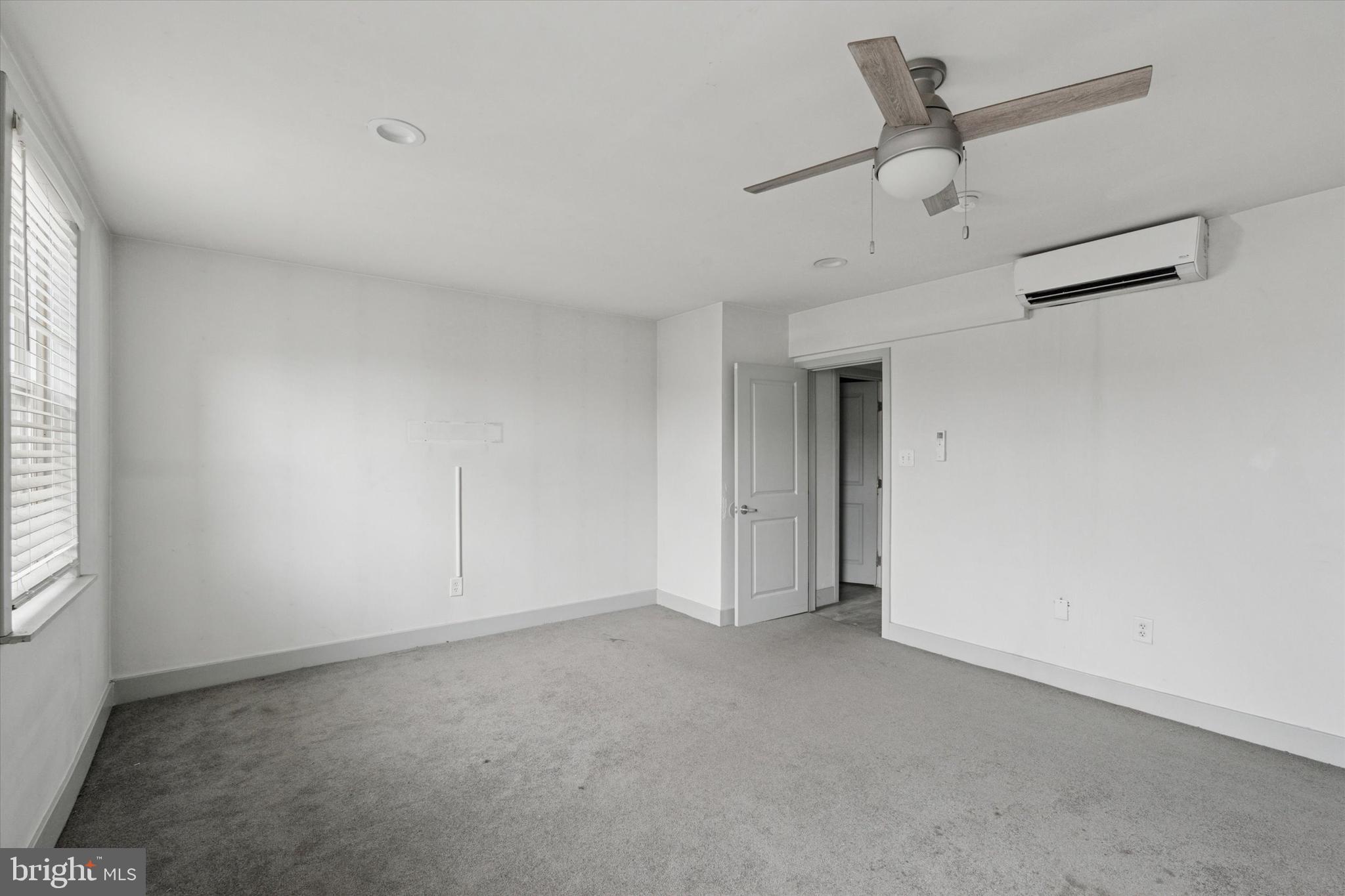 FRANCISVILLE - Commercial Sale