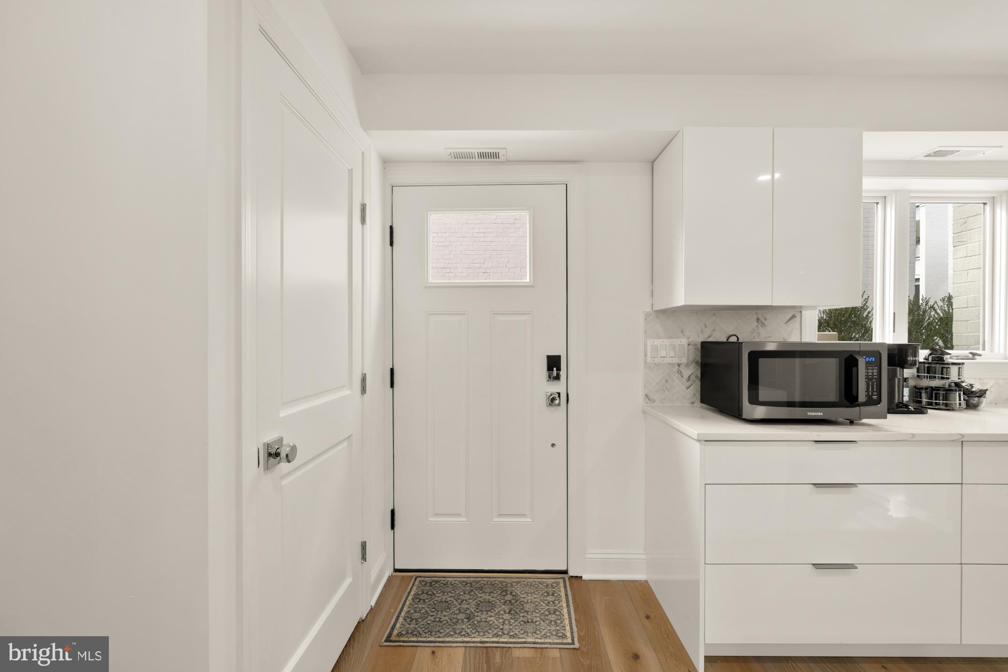 1202 POTOMAC STREET NW T6