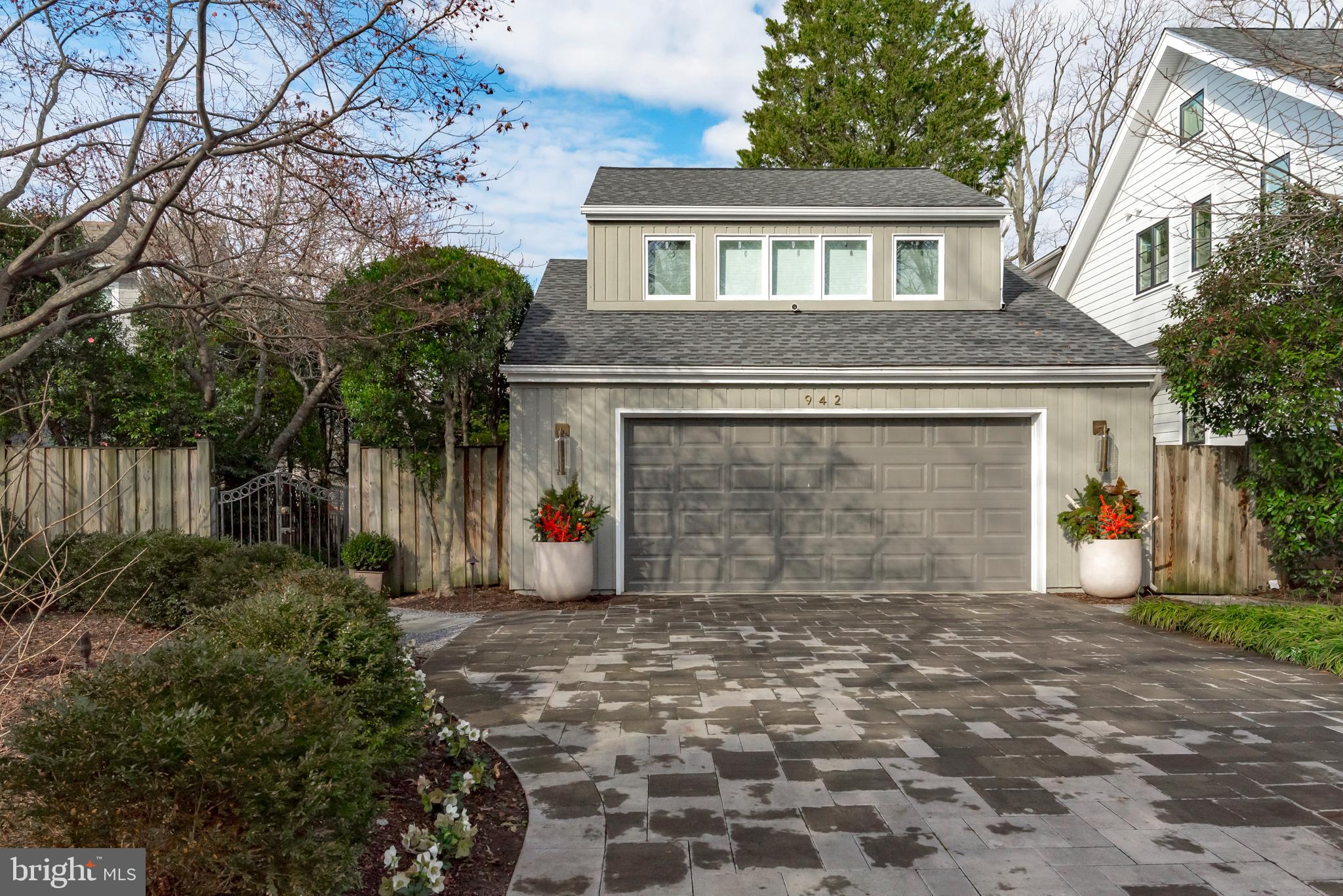 EASTPORT - Residential Lease