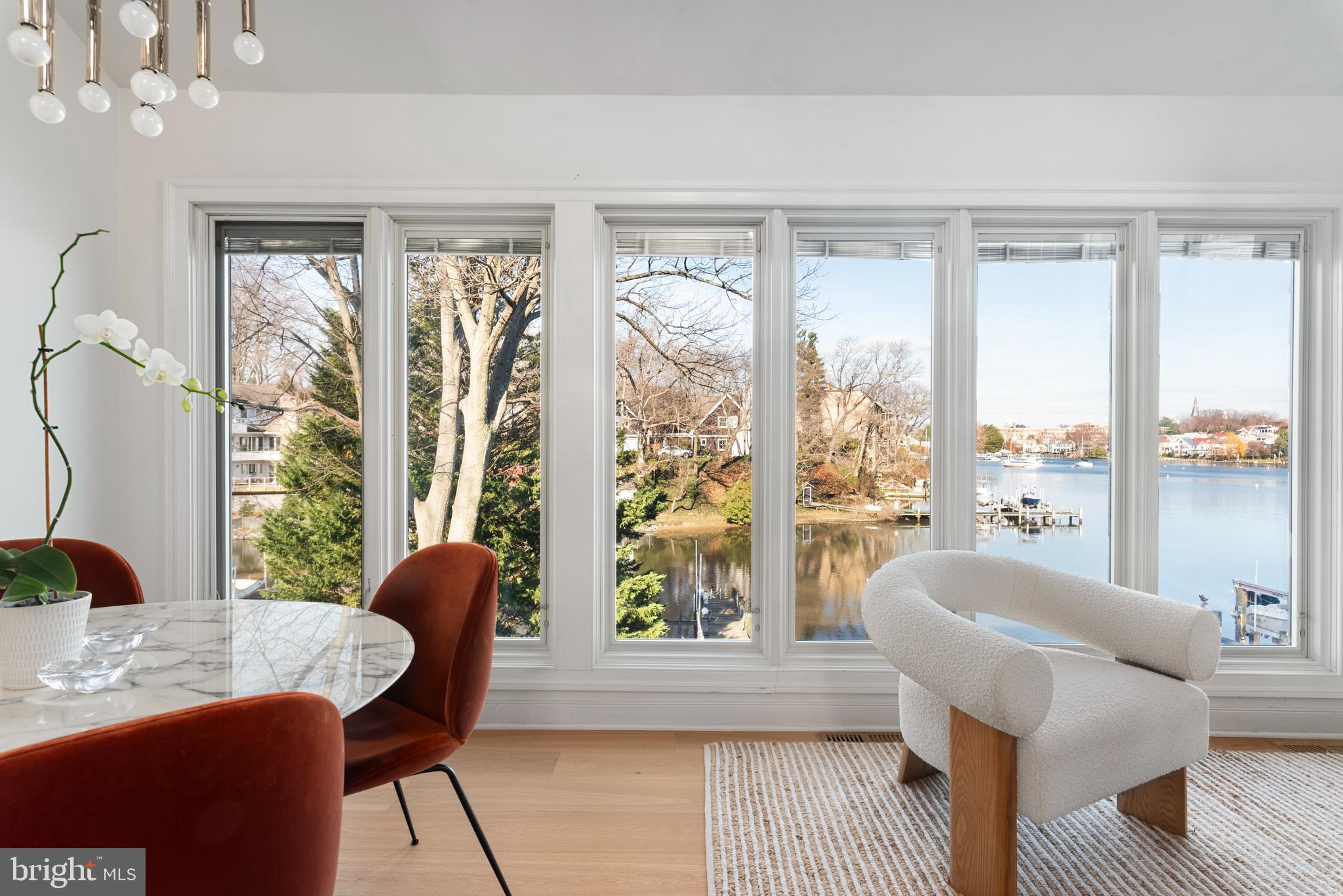 EASTPORT - Residential Lease