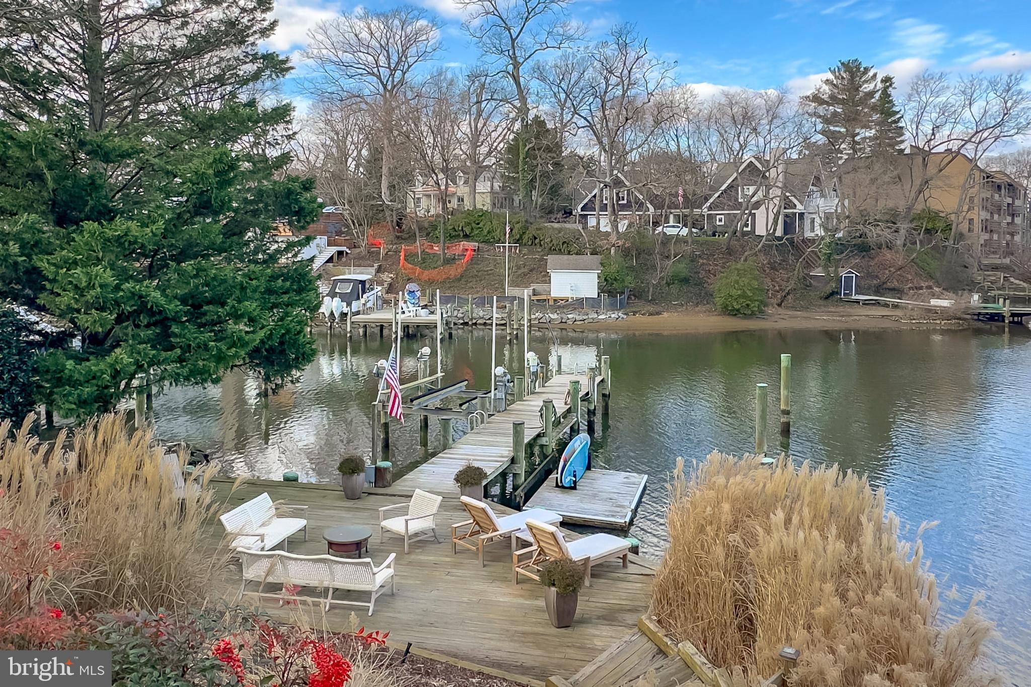 EASTPORT - Residential Lease