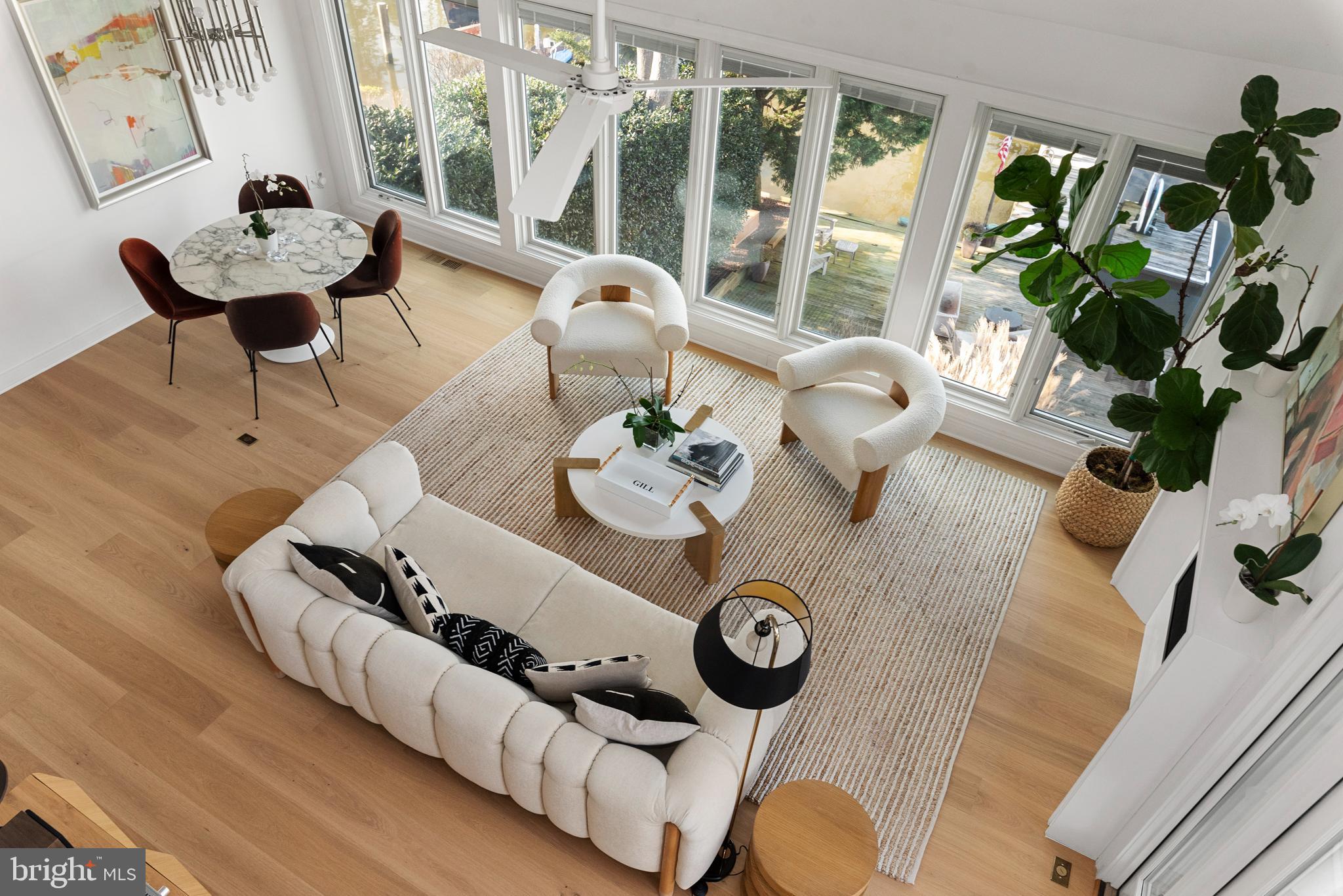 EASTPORT - Residential Lease