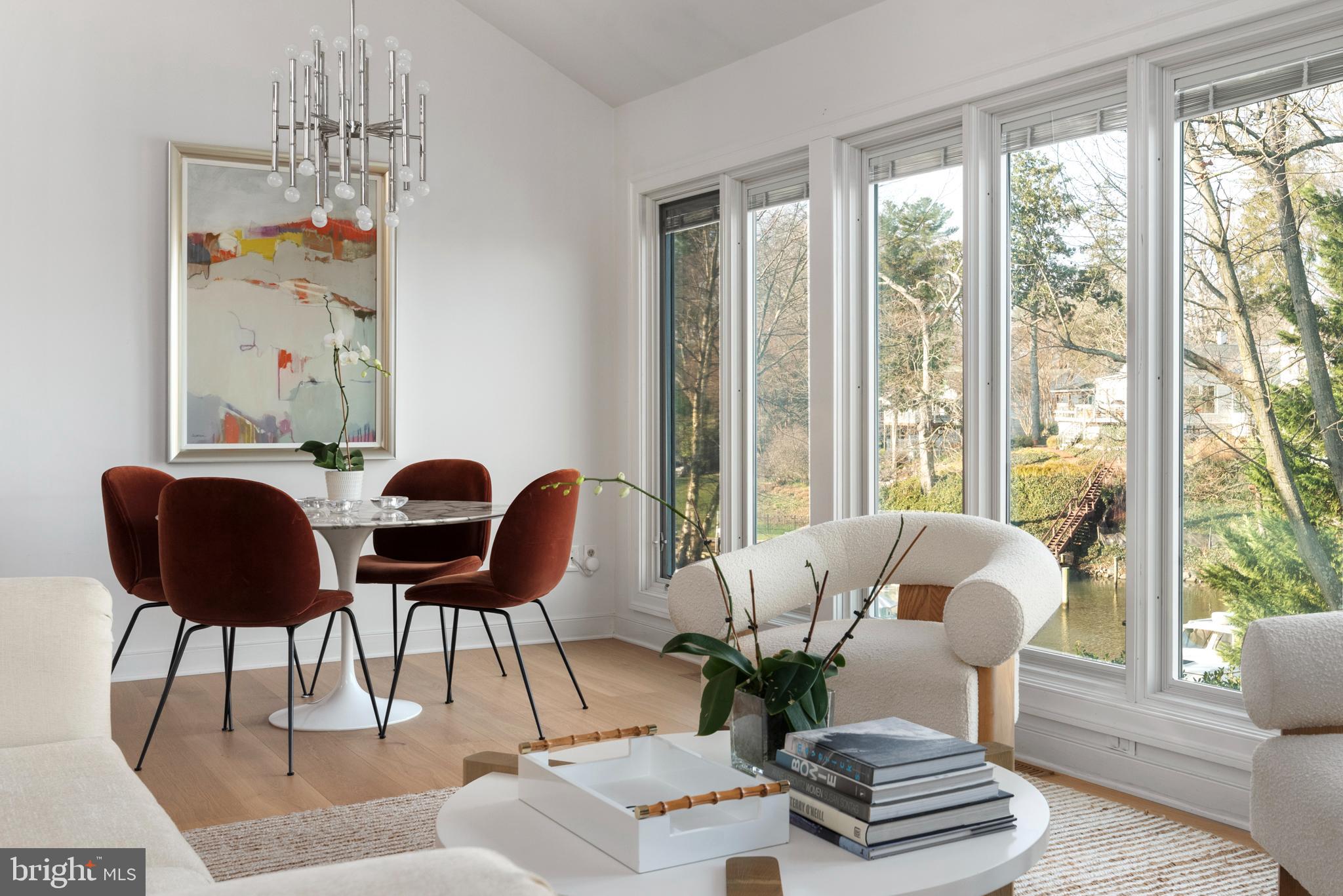 EASTPORT - Residential Lease