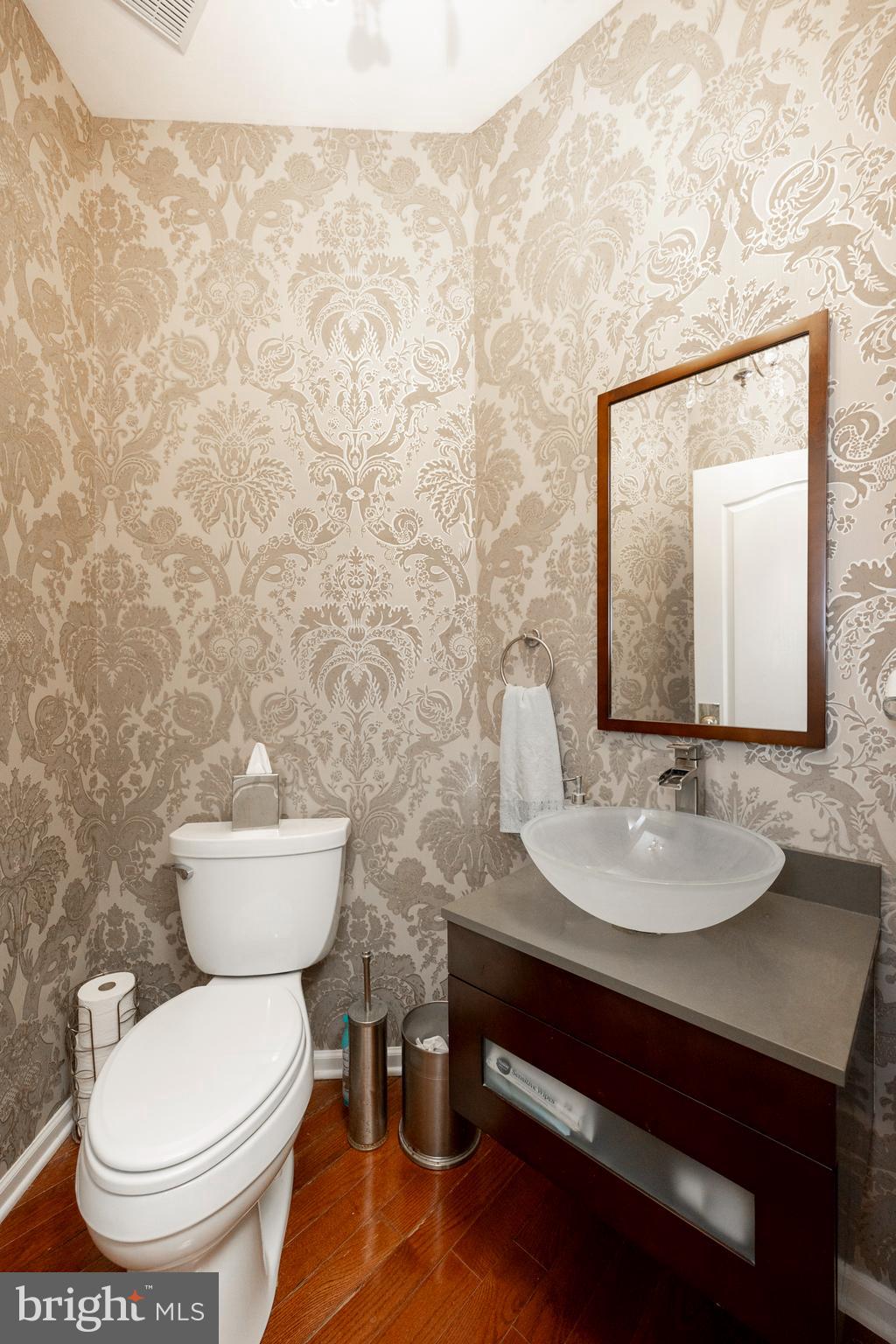 RIVERCREST - Residential Lease