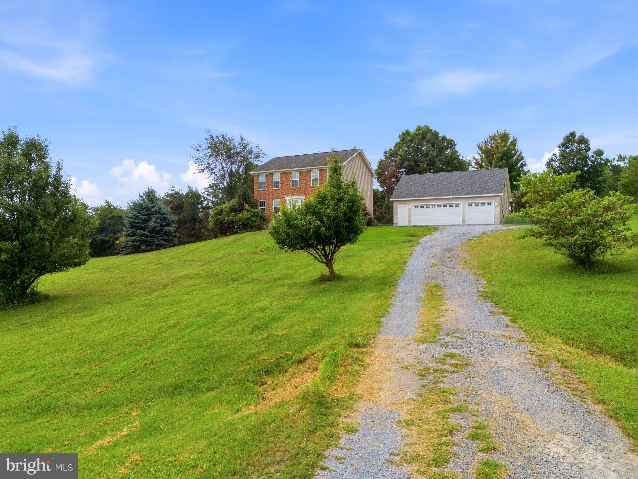 303 HERSHEL LANE