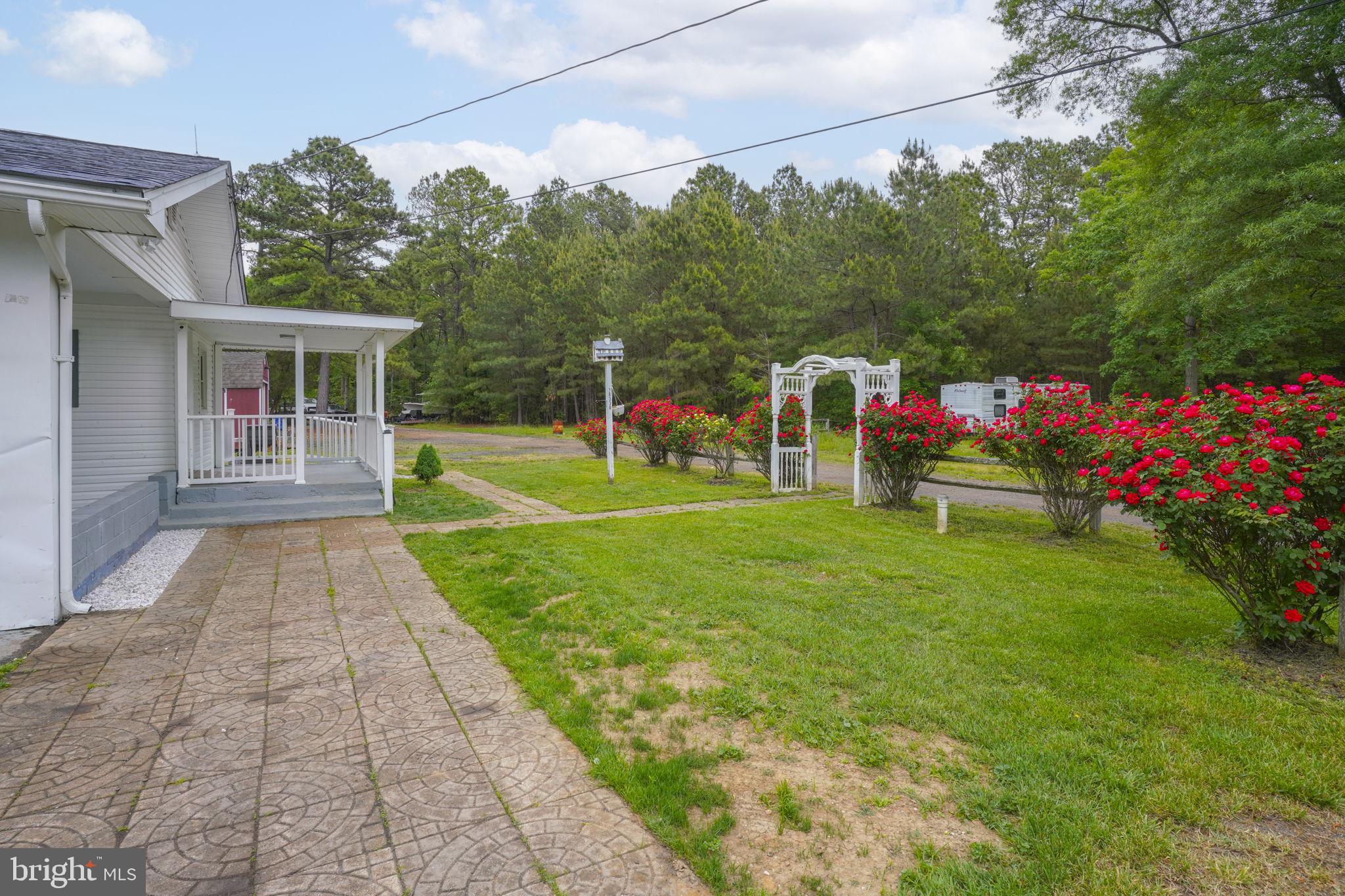 38330 HATCHET THICKET ROAD