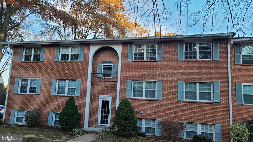 Welcome to Hickory Hills. Located in the heart of Bel Air and convenient to shopping and schools.
Great Price on this easy to move in and affordable condo. 
Enjoy the low maintenance lifestyle and community pool. 
Features updated roof, windows and HVAC. Large laundry room. 
Relaxing balcony. Kitchen, dining room, spacious living room, 2 bedrooms and full bath.