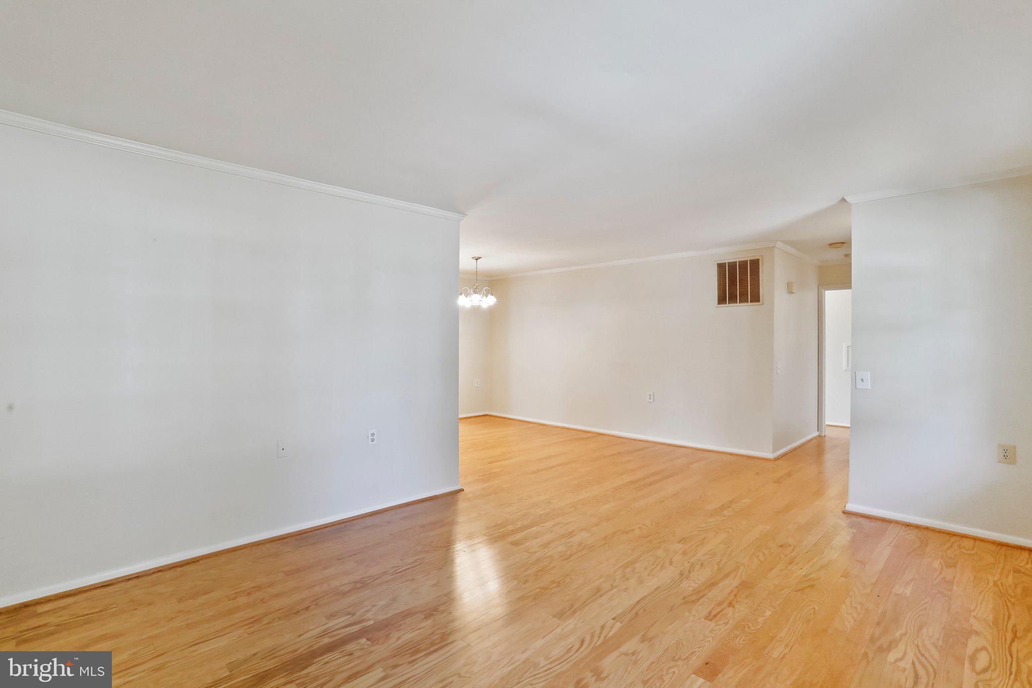 CRESTWOOD VILLAGE - Residential