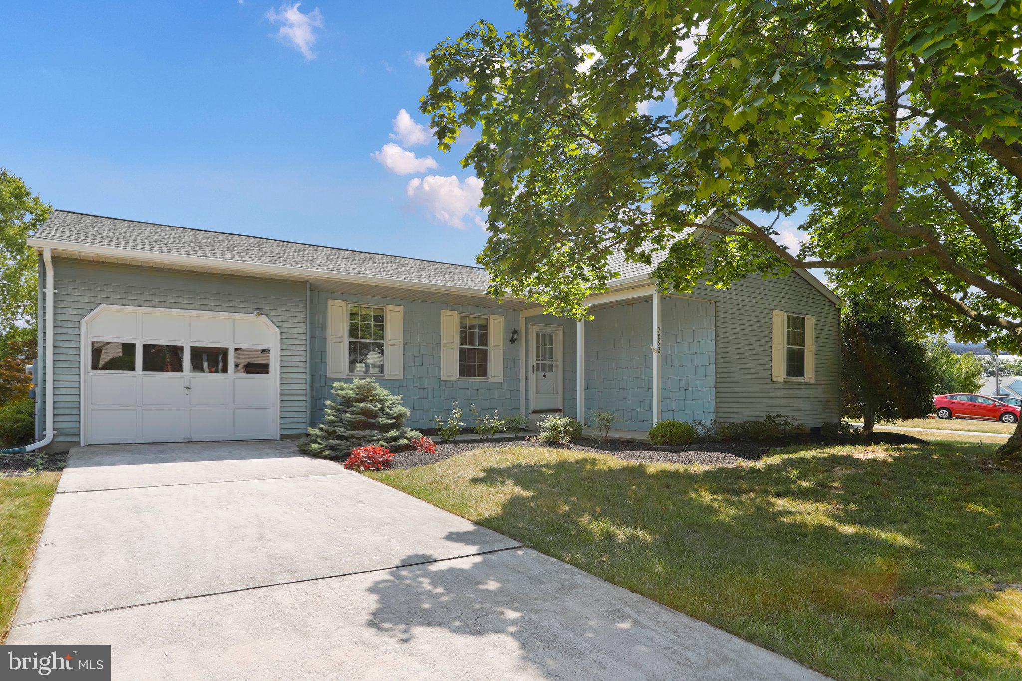 CRESTWOOD VILLAGE - Residential