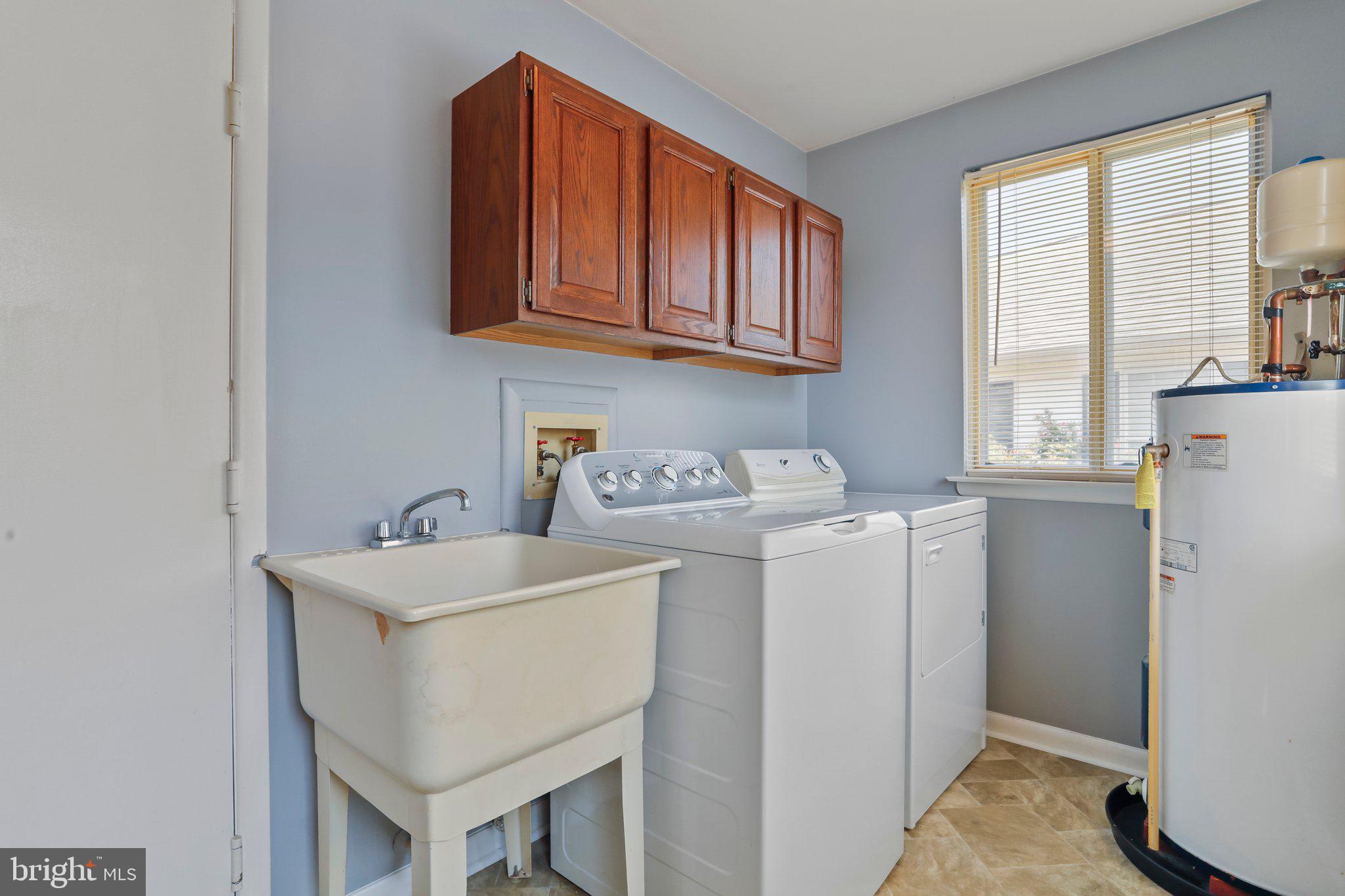 CRESTWOOD VILLAGE - Residential