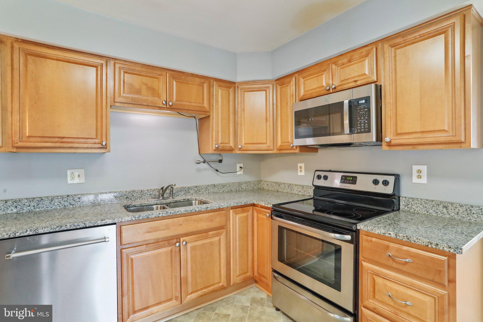 CRESTWOOD VILLAGE - Residential