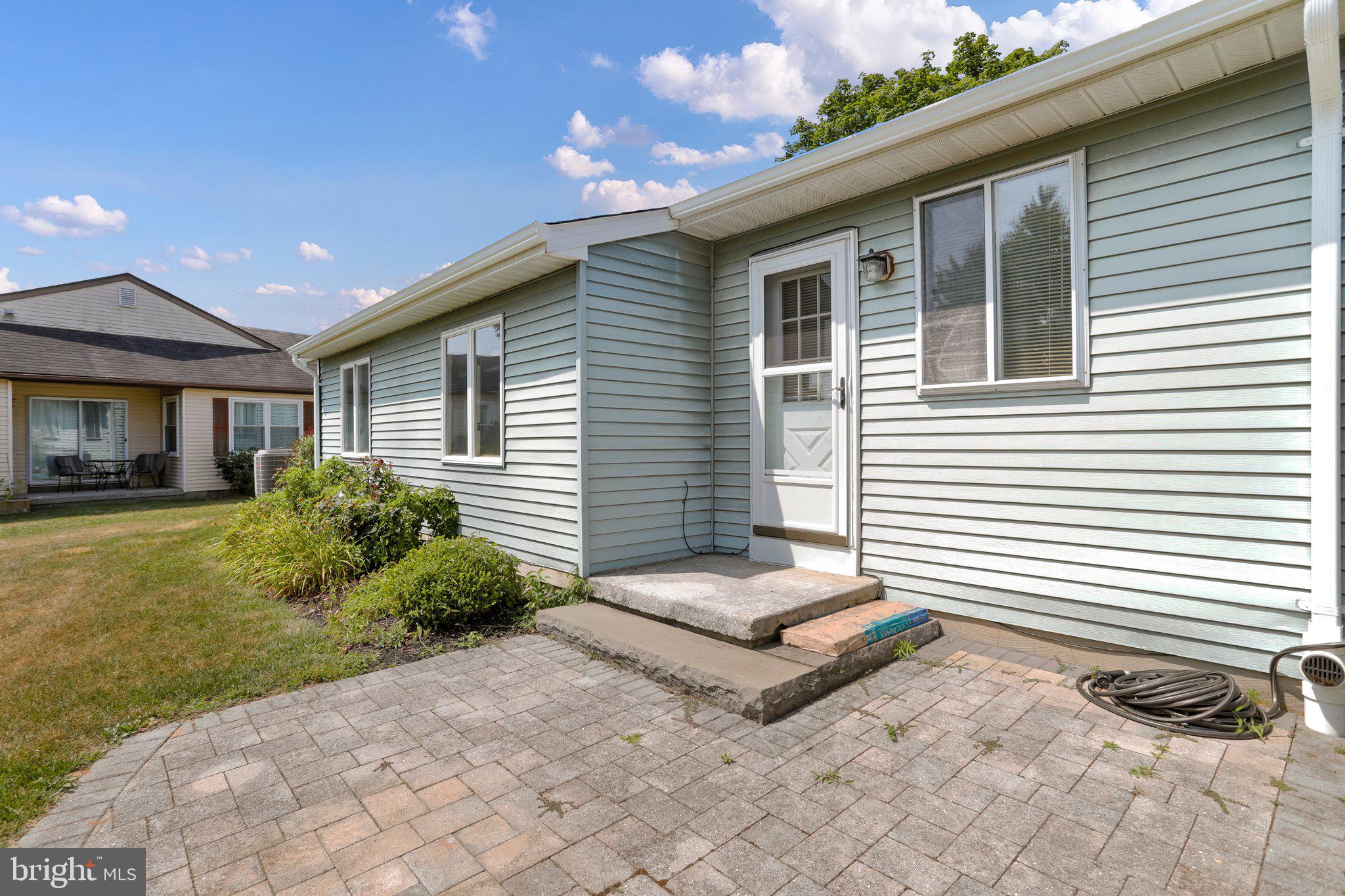 CRESTWOOD VILLAGE - Residential