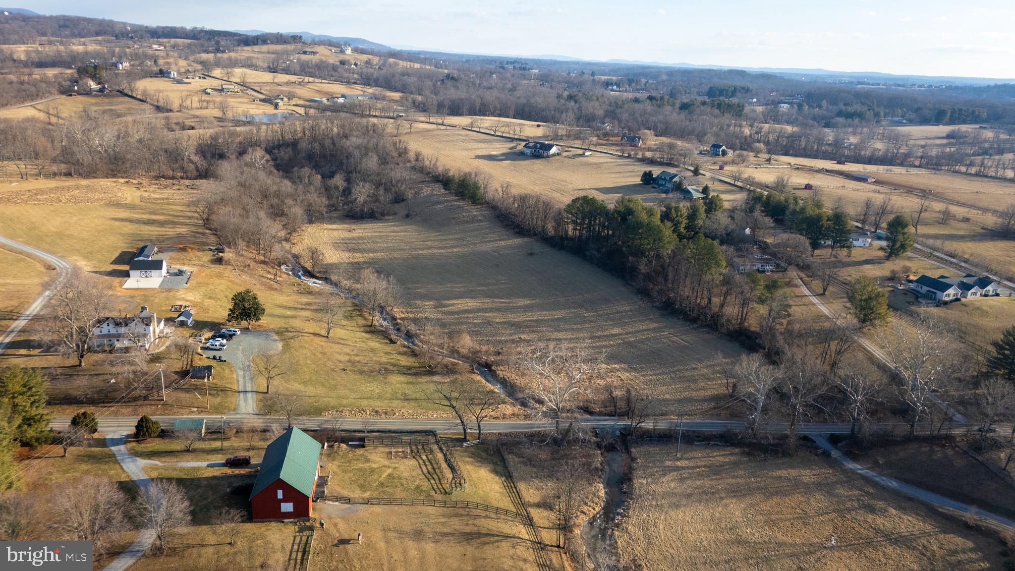 0 SNICKERVILLE TUNRPIKE