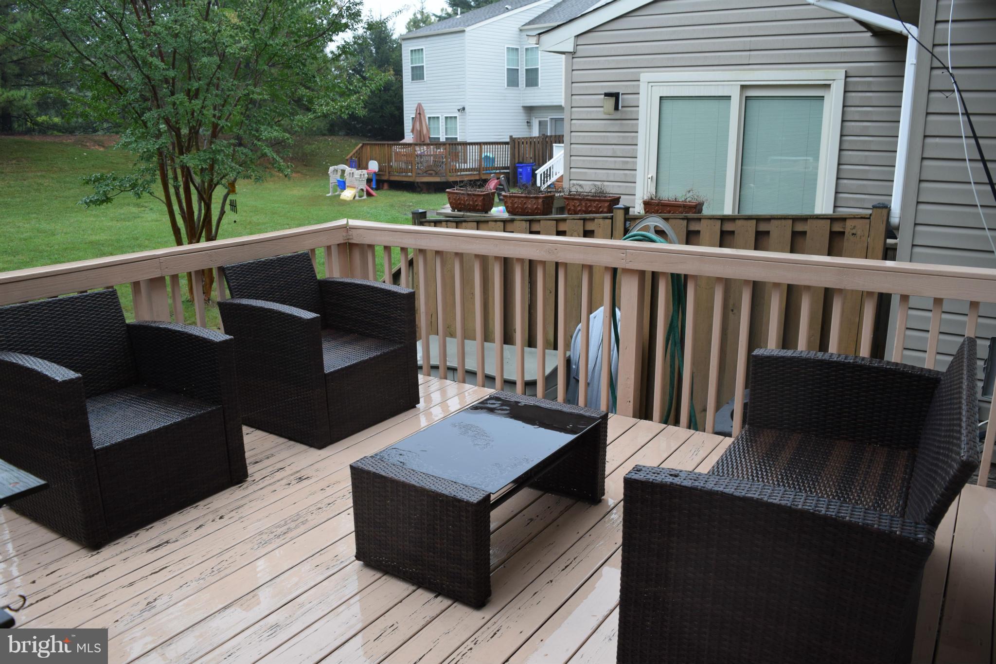 SHADY OAKS - Residential