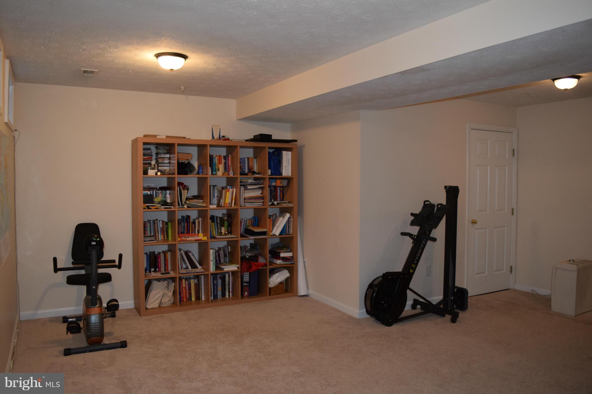 SHADY OAKS - Residential