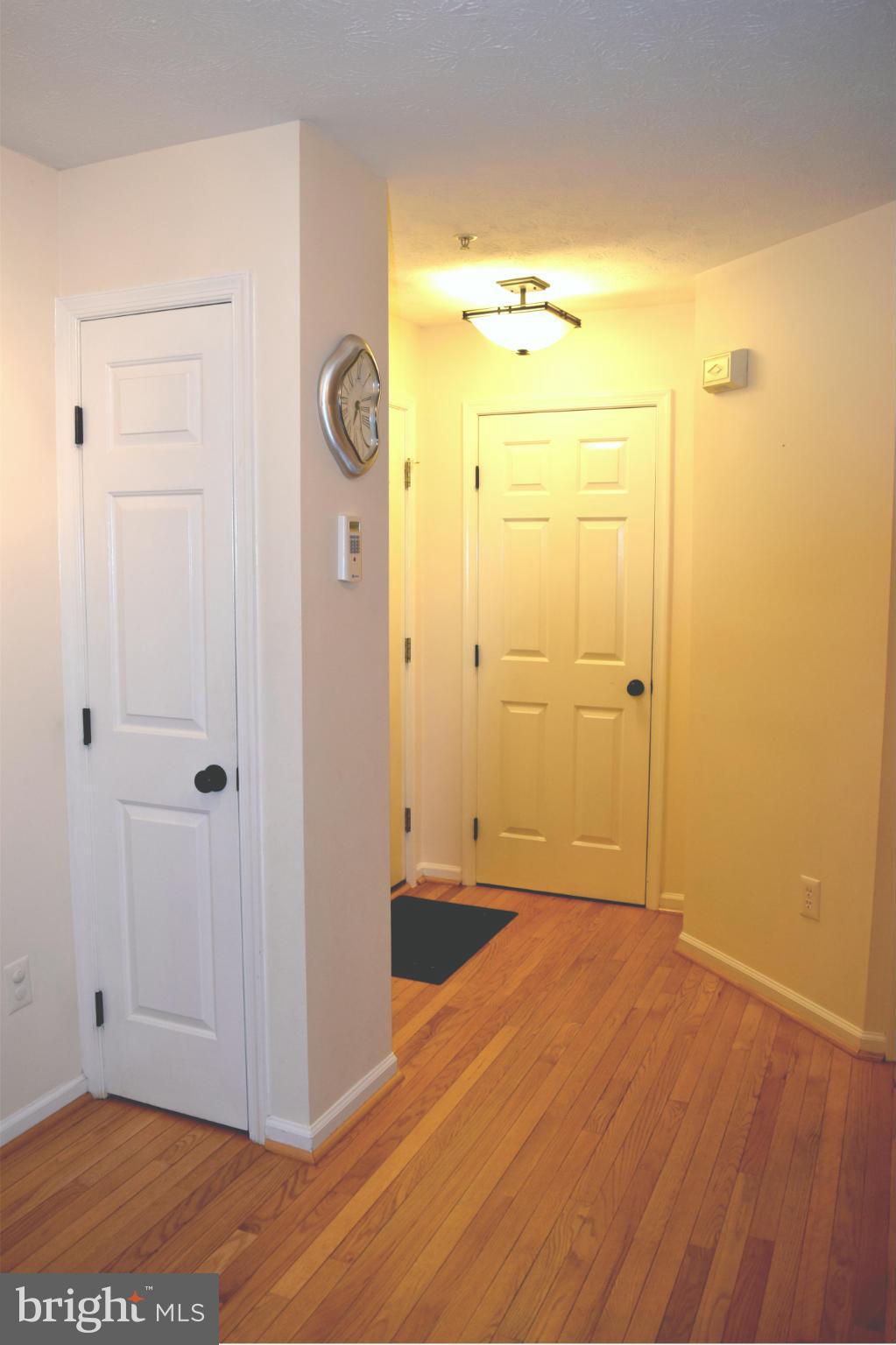 SHADY OAKS - Residential