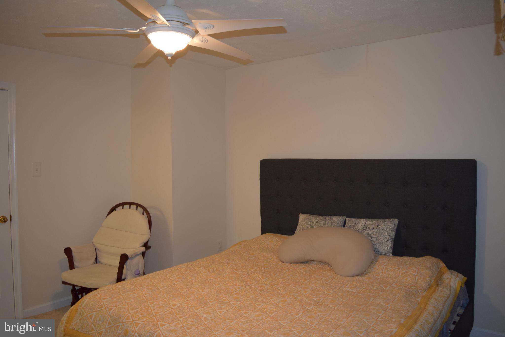 SHADY OAKS - Residential