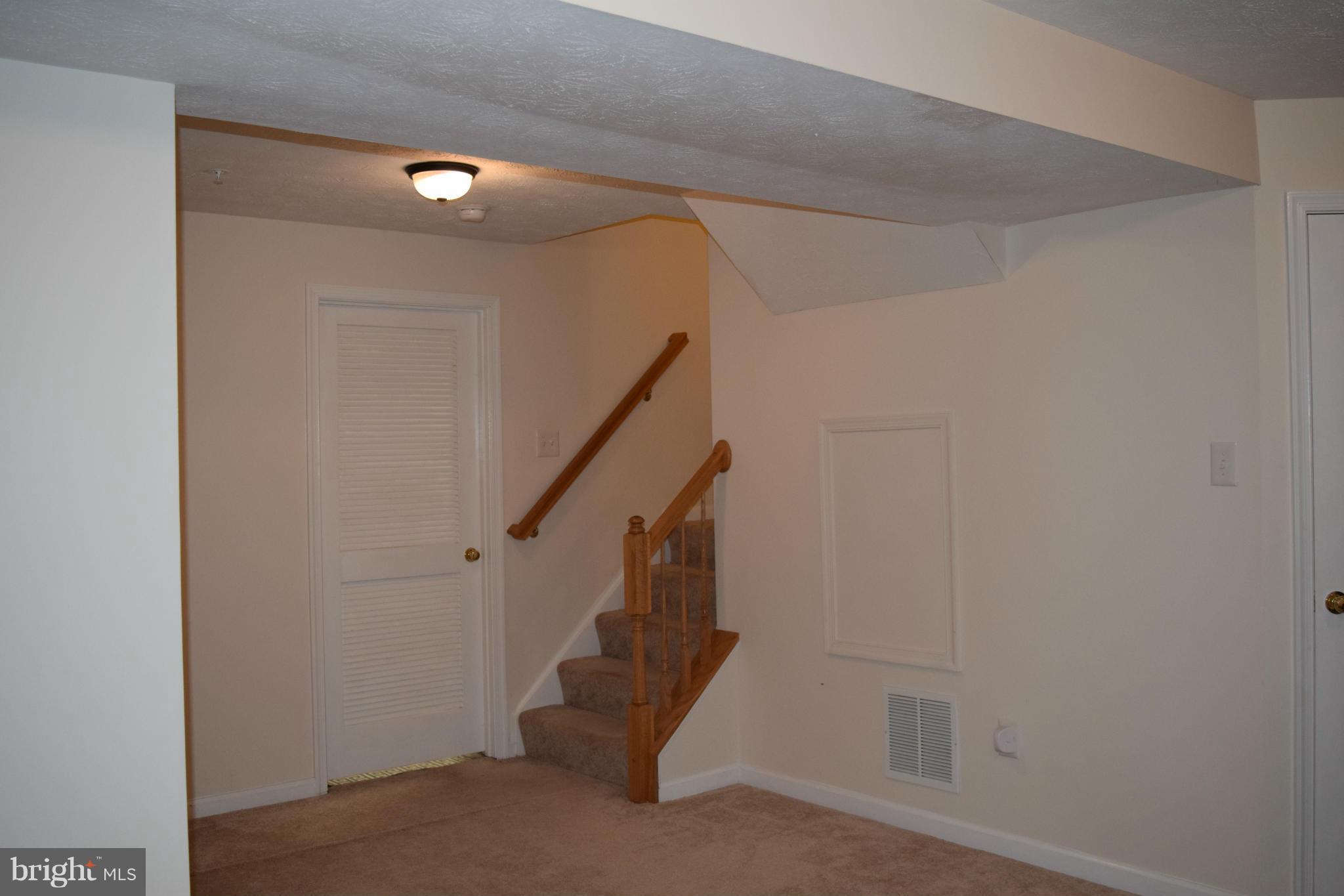 SHADY OAKS - Residential