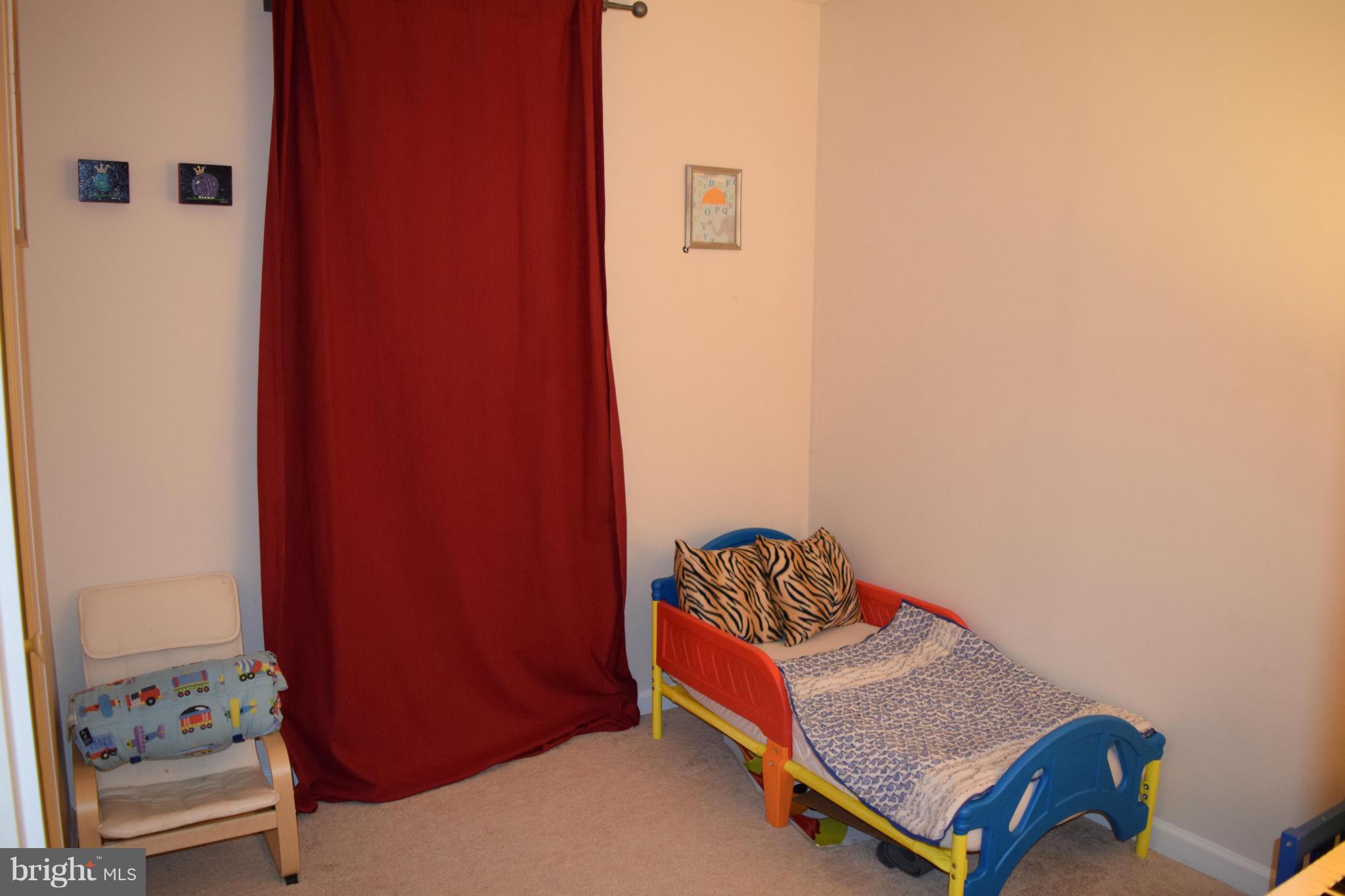 SHADY OAKS - Residential