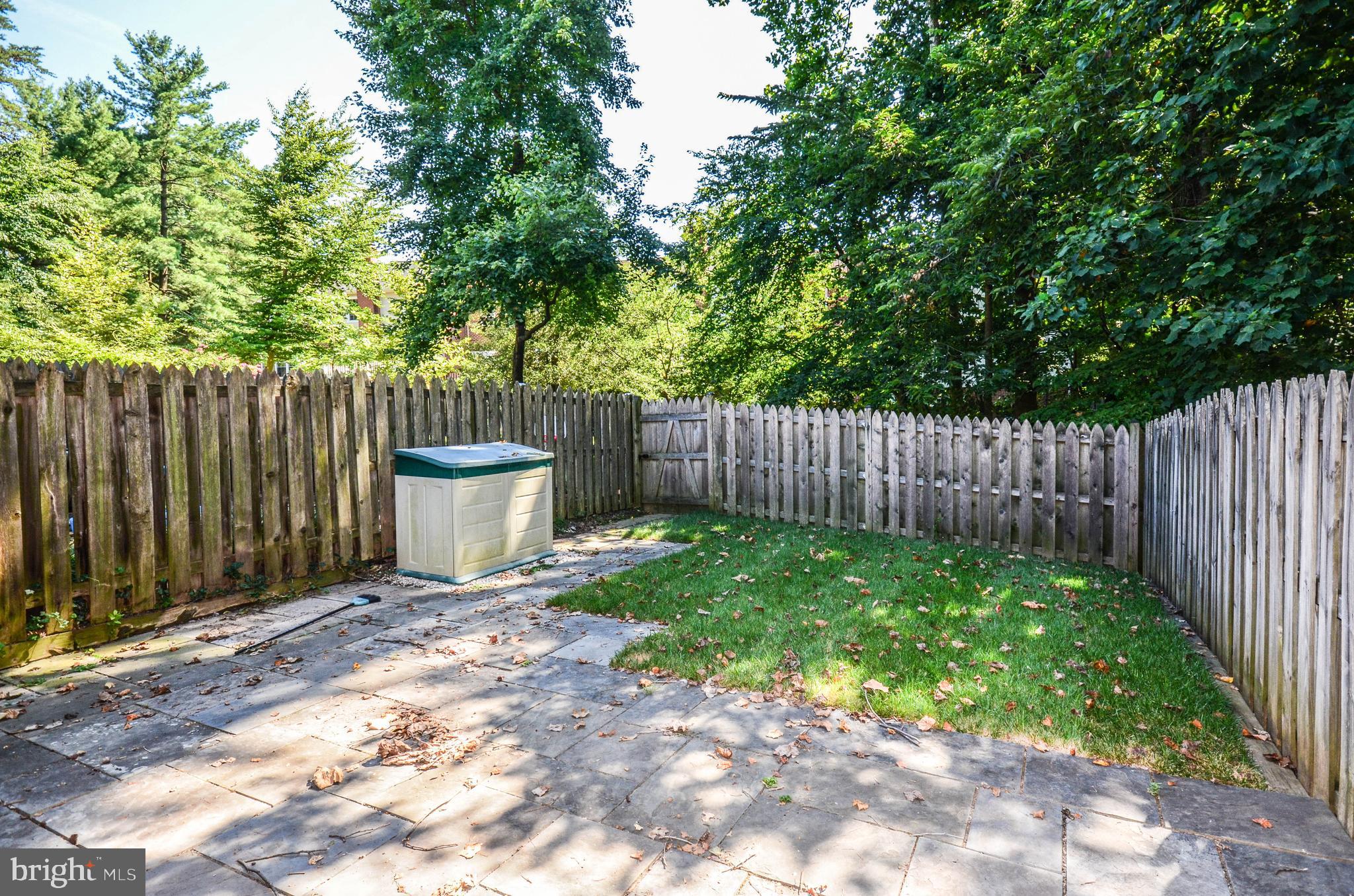 STRATTON COMMONS - Residential Lease