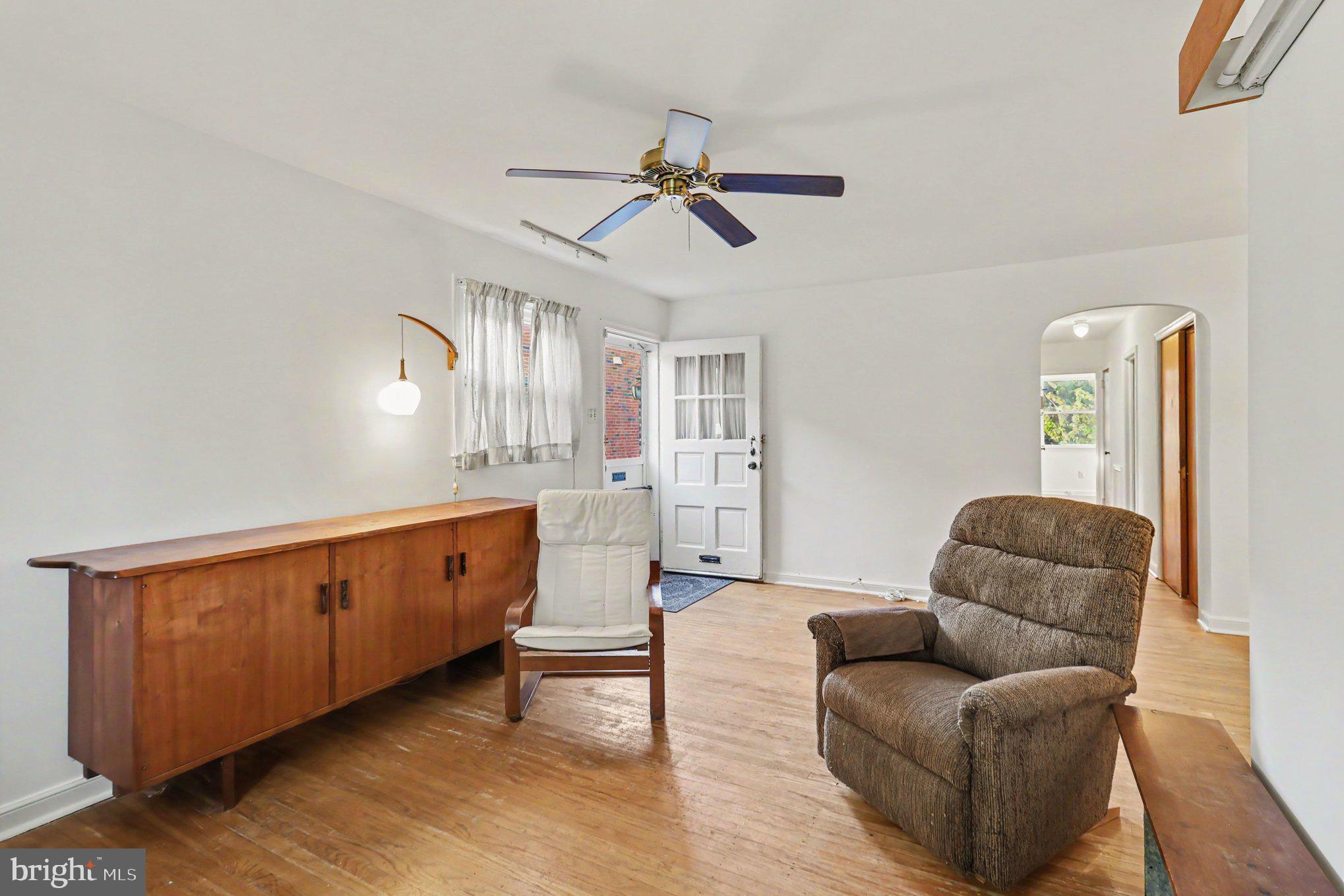 7832 LISTER STREET