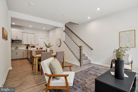 Photo of 16252 Connors Way, ROCKVILLE, MD 20855 (MLS # MDMC2198082)