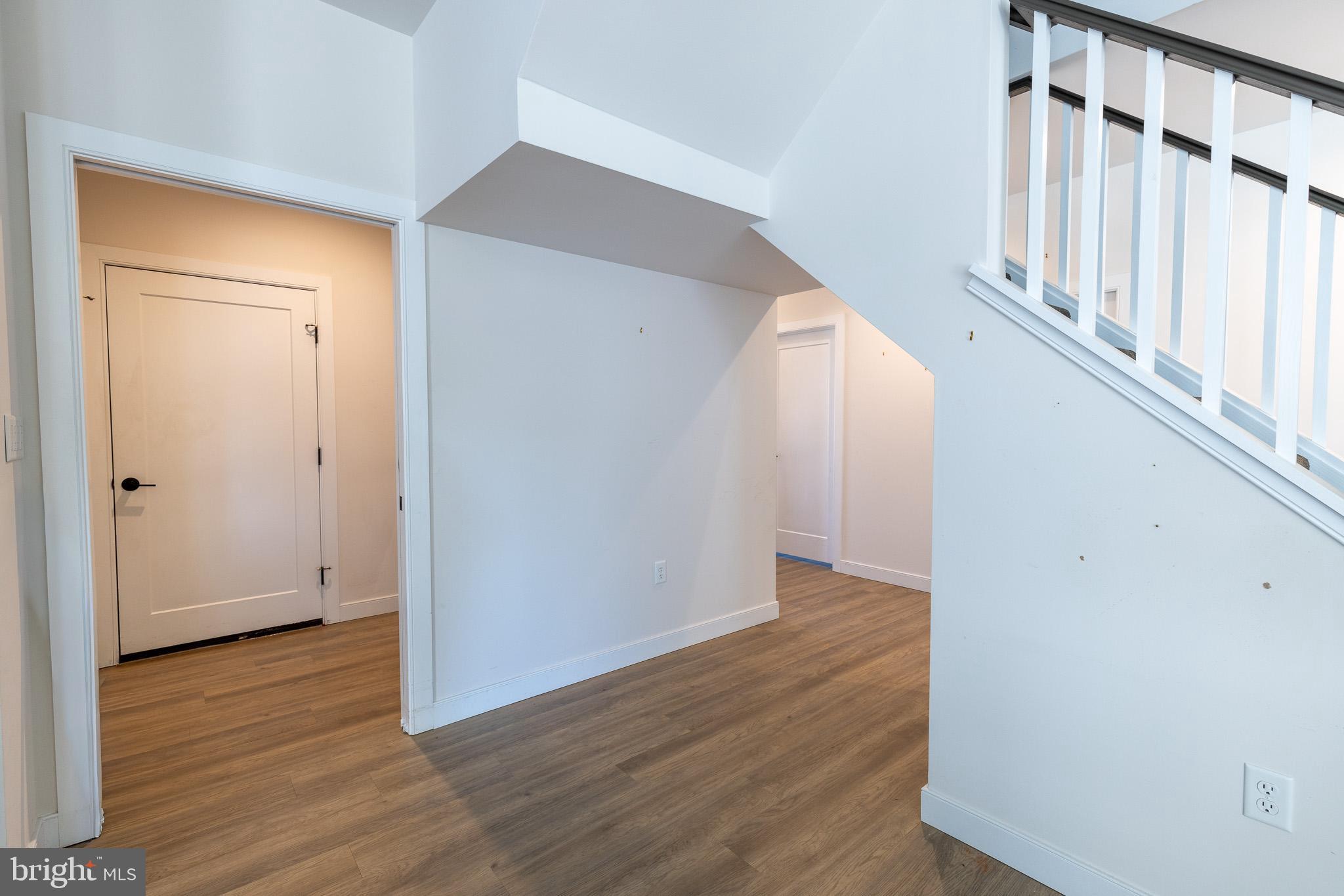 THE GABLES AT ELM TREE - Residential