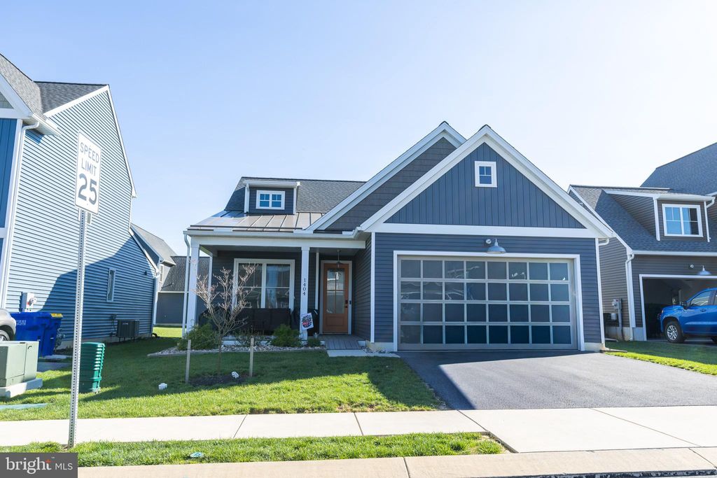 Photo of 1404 Barrington Drive, MOUNT JOY, PA 17552 (MLS # PALA2086016)