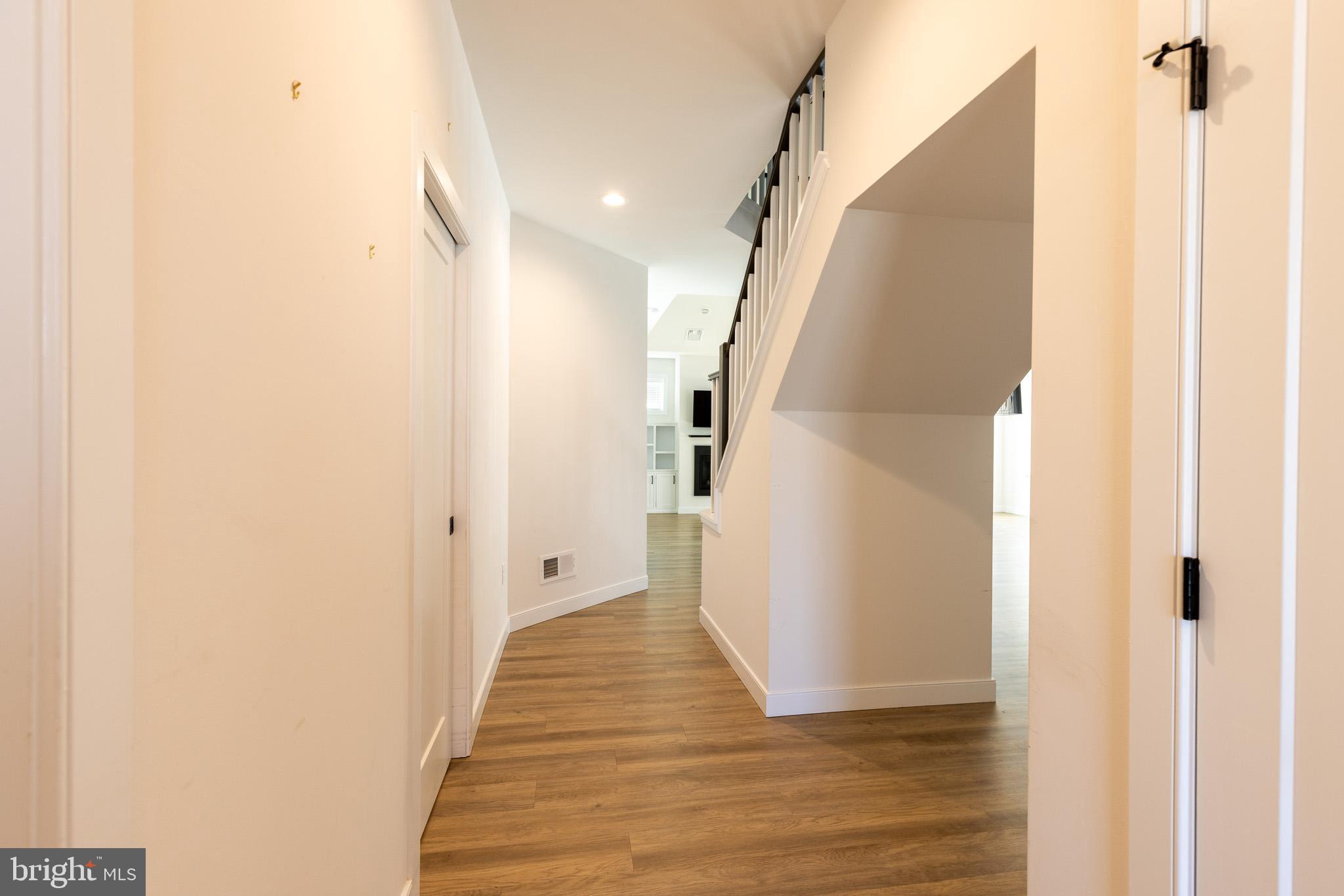 THE GABLES AT ELM TREE - Residential