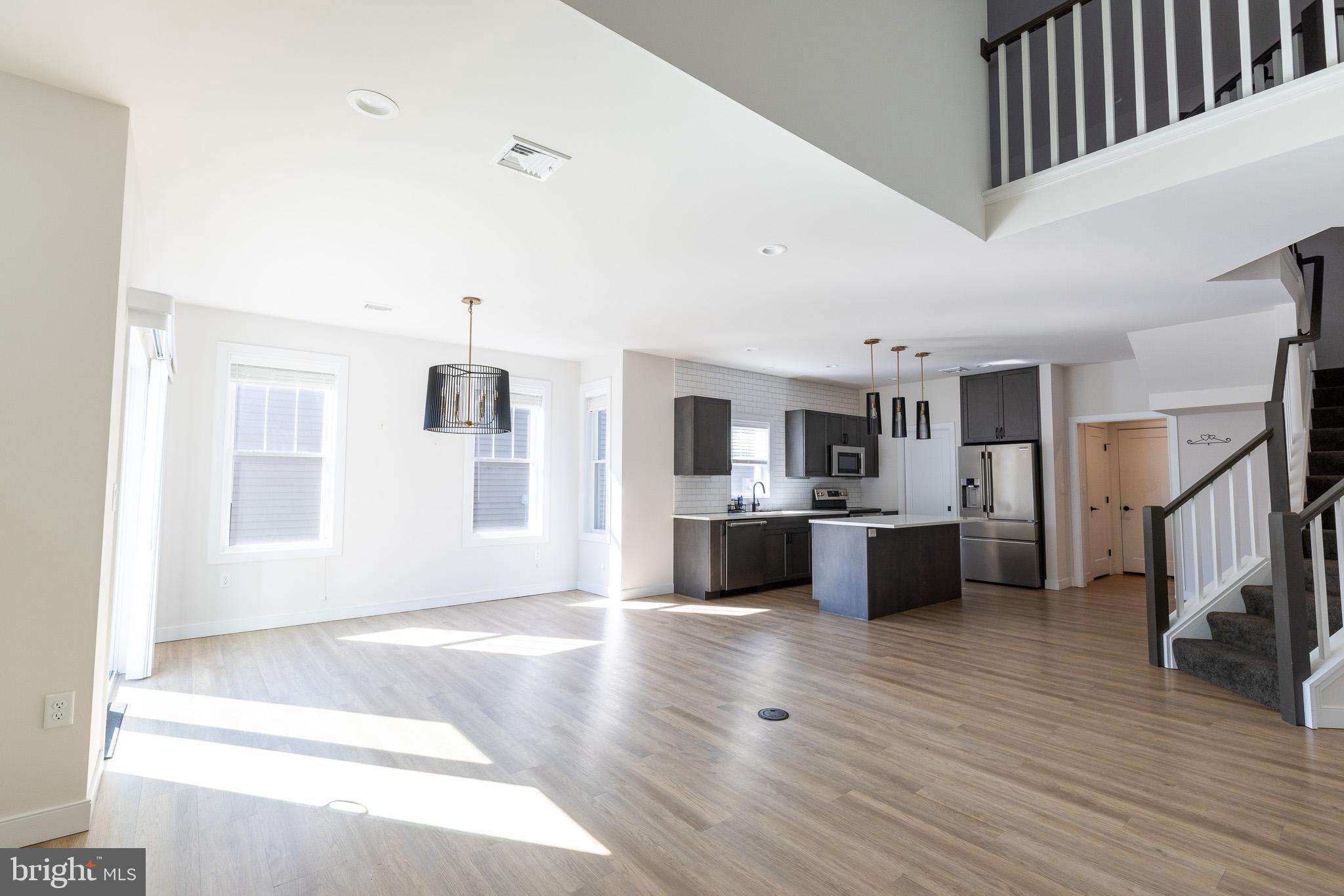 THE GABLES AT ELM TREE - Residential