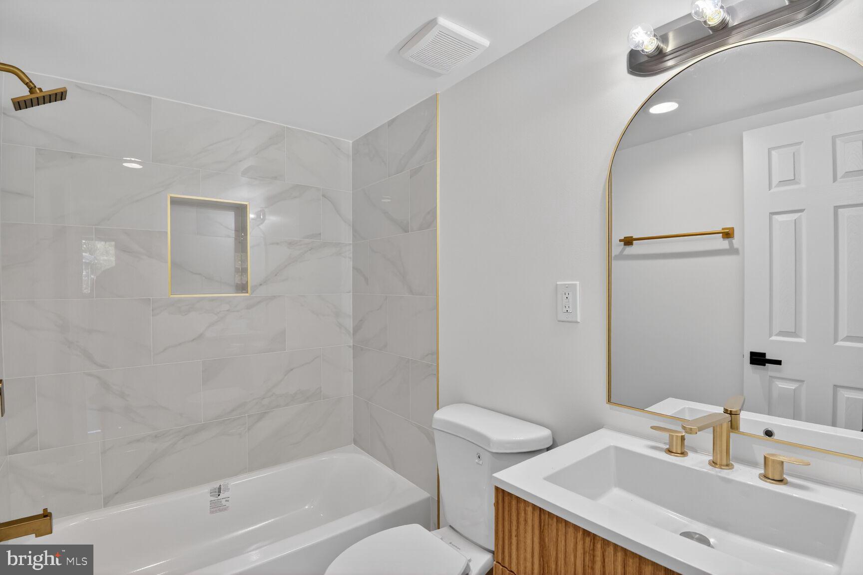 FAIRWINDS OF ANNAPOLIS - Residential