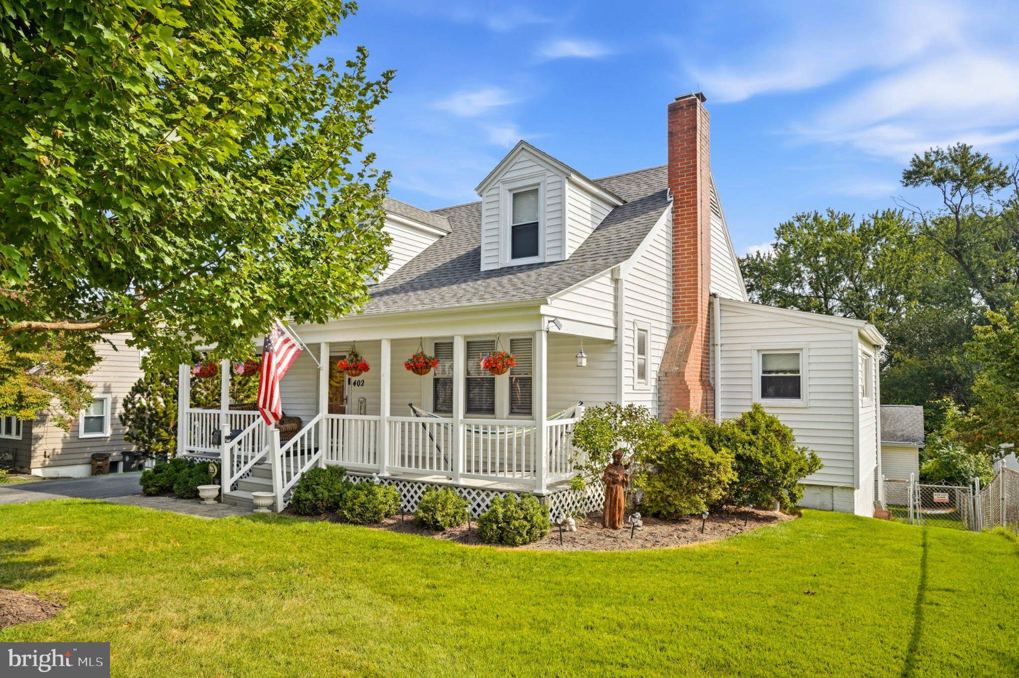 402 GRANDIN AVENUE