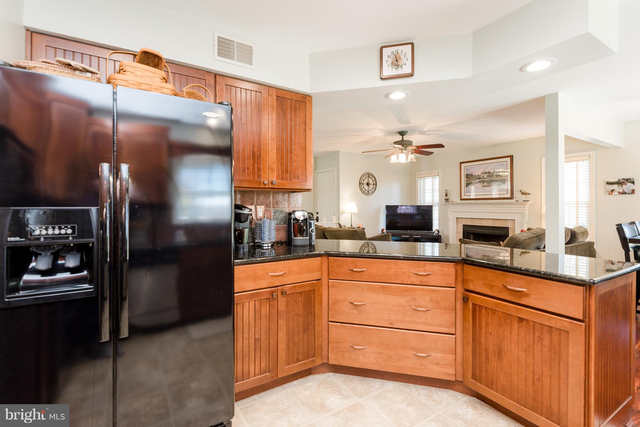 COURTS OF FOUR SEASONS - Residential