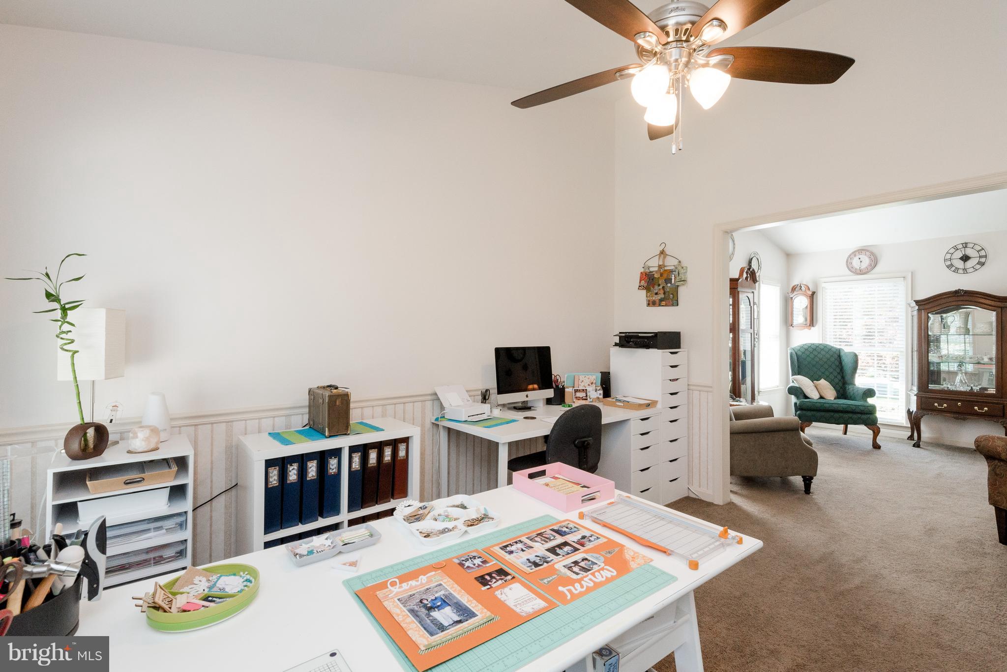 COURTS OF FOUR SEASONS - Residential