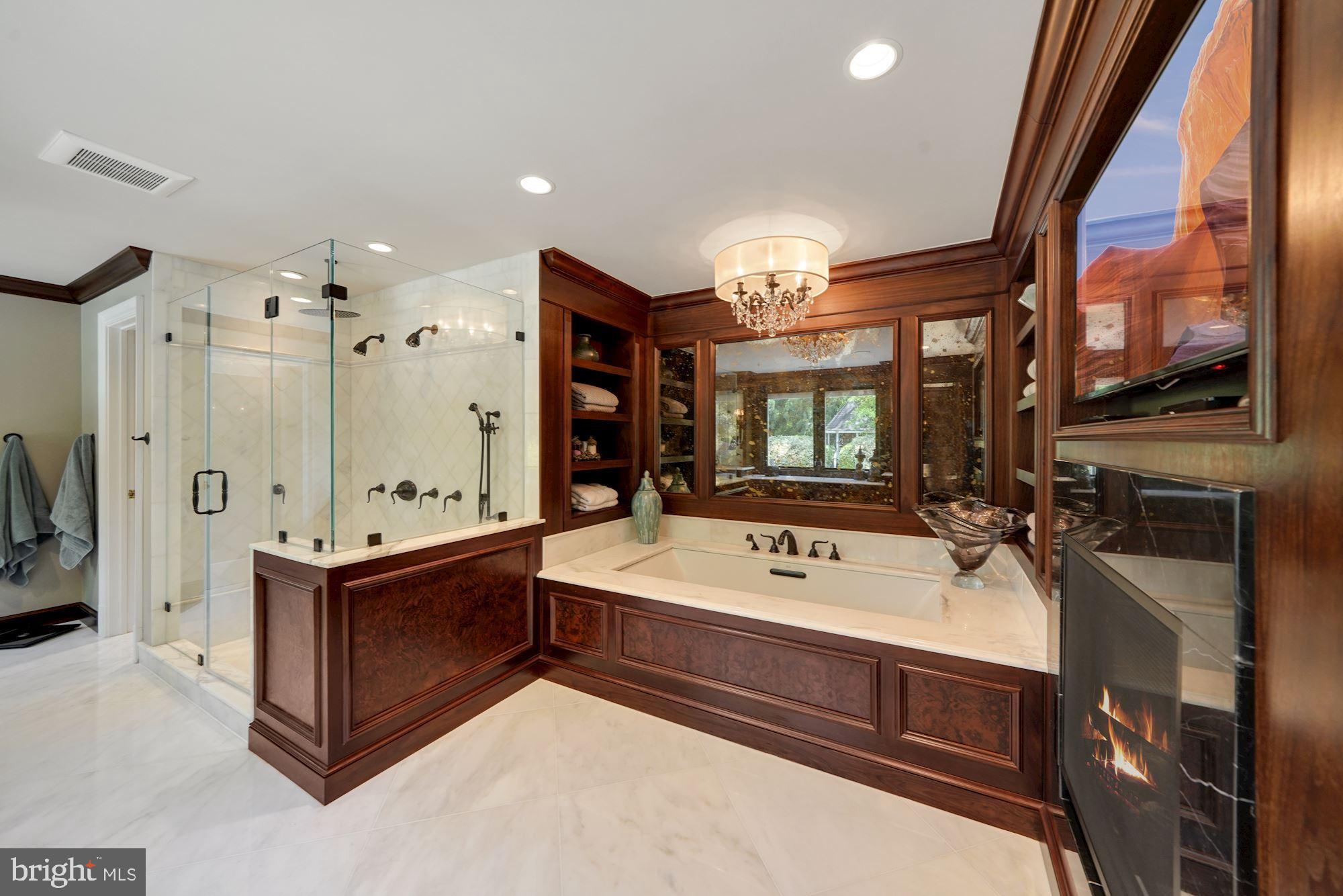 OLD GEORGETOWN ESTATES - Residential