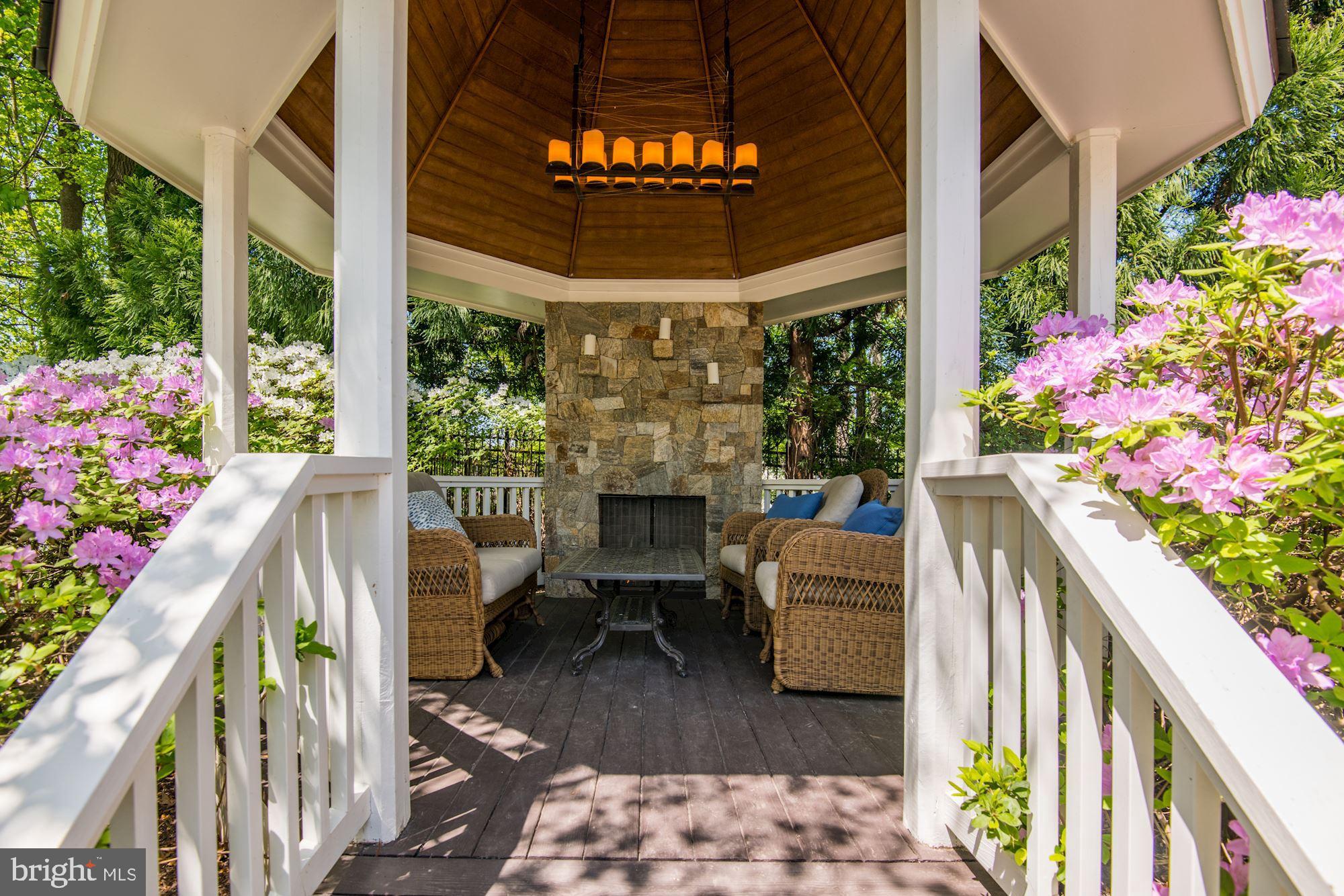 OLD GEORGETOWN ESTATES - Residential