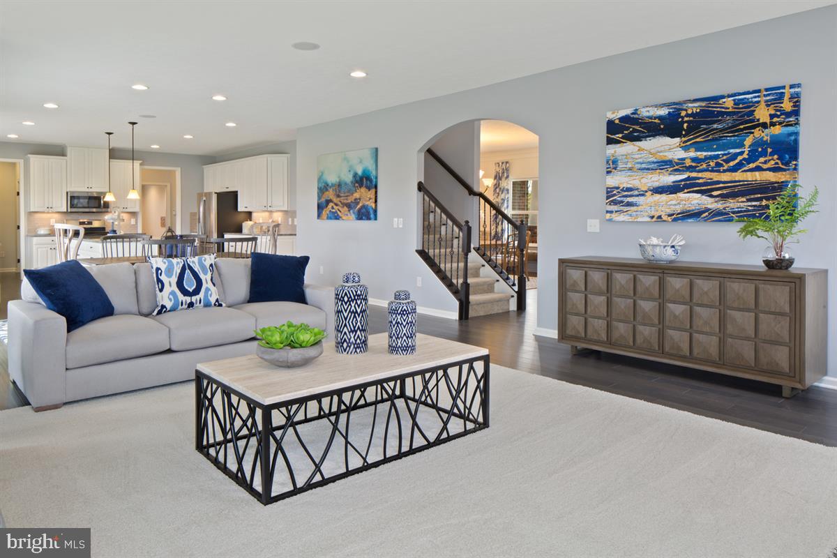 SPRING GROVE - Residential