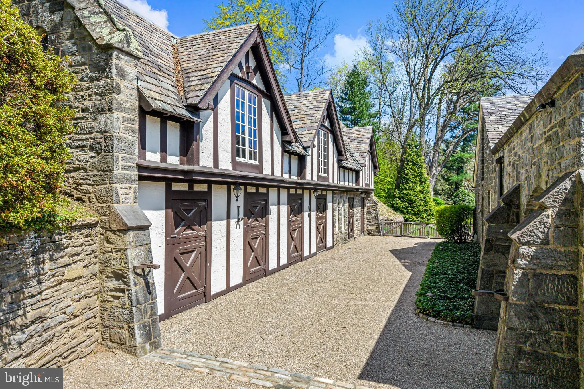 Gladwyne, Pennsylvania 19035, United States, 6 Bedrooms Bedrooms, ,8 BathroomsBathrooms,Residential,Active,204043