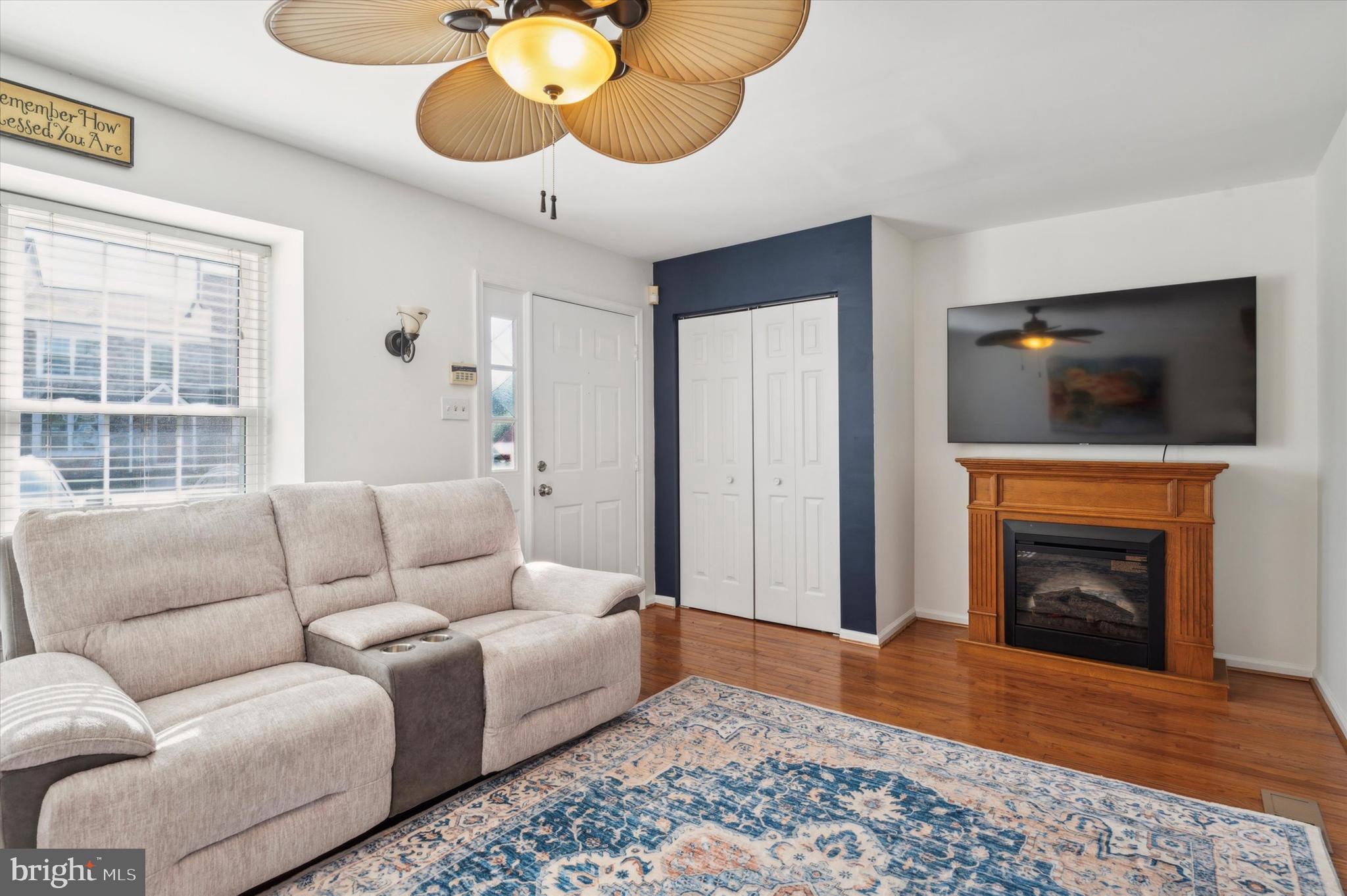 CHERRY TREE KNOLL - Residential