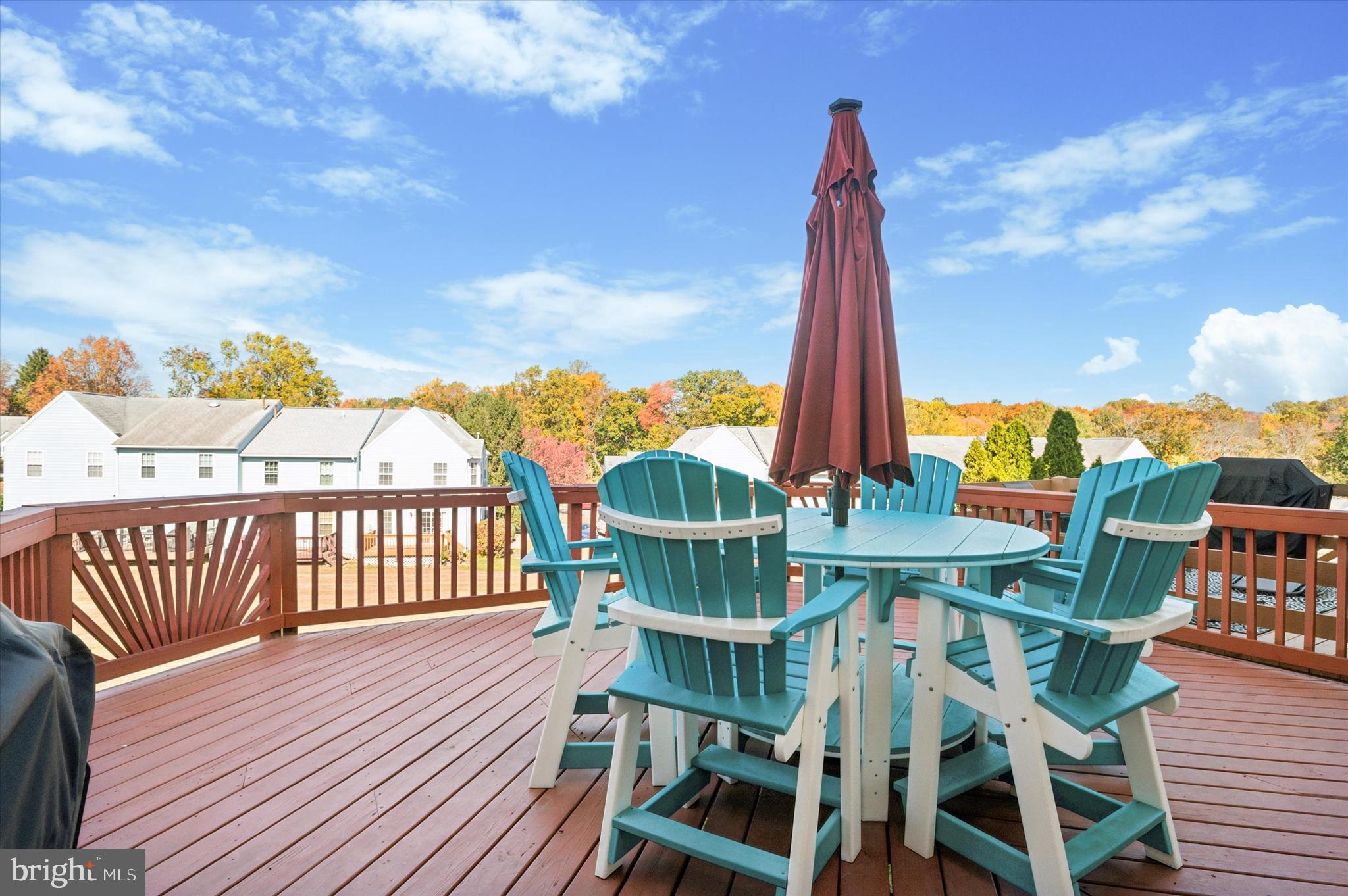 CHERRY TREE KNOLL - Residential