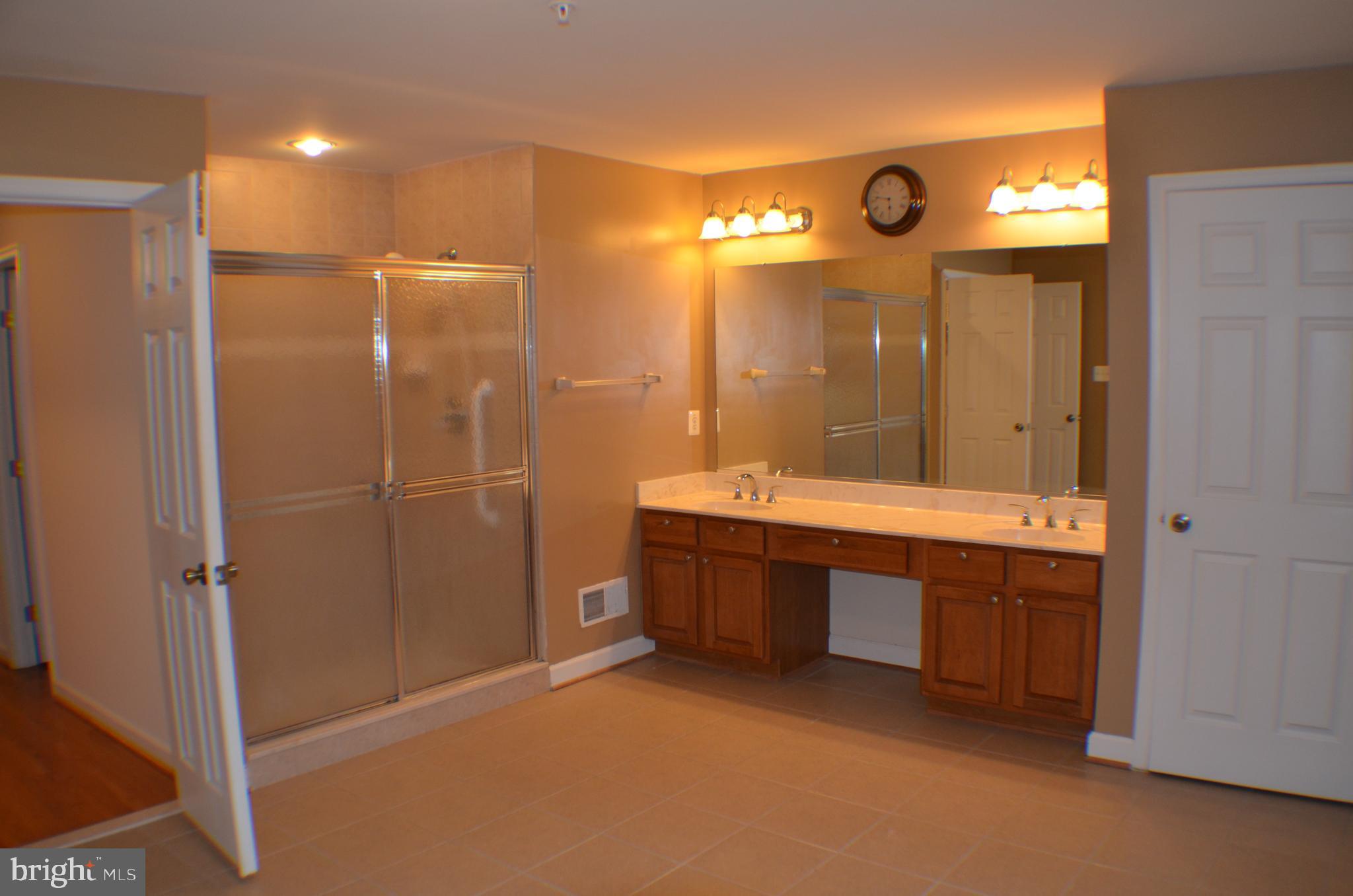 TANTALLON NORTH - Residential Lease