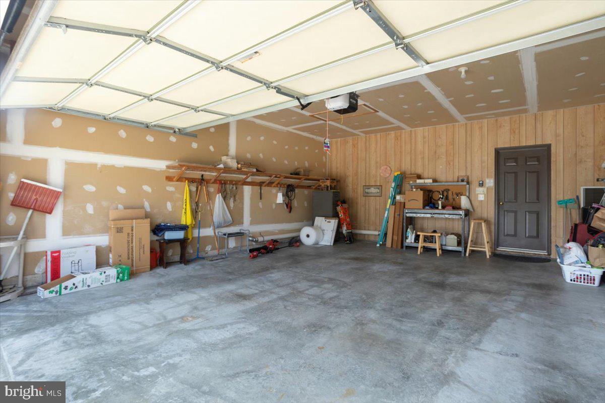 CHESAPEAKE BY DEL WEBB - Residential