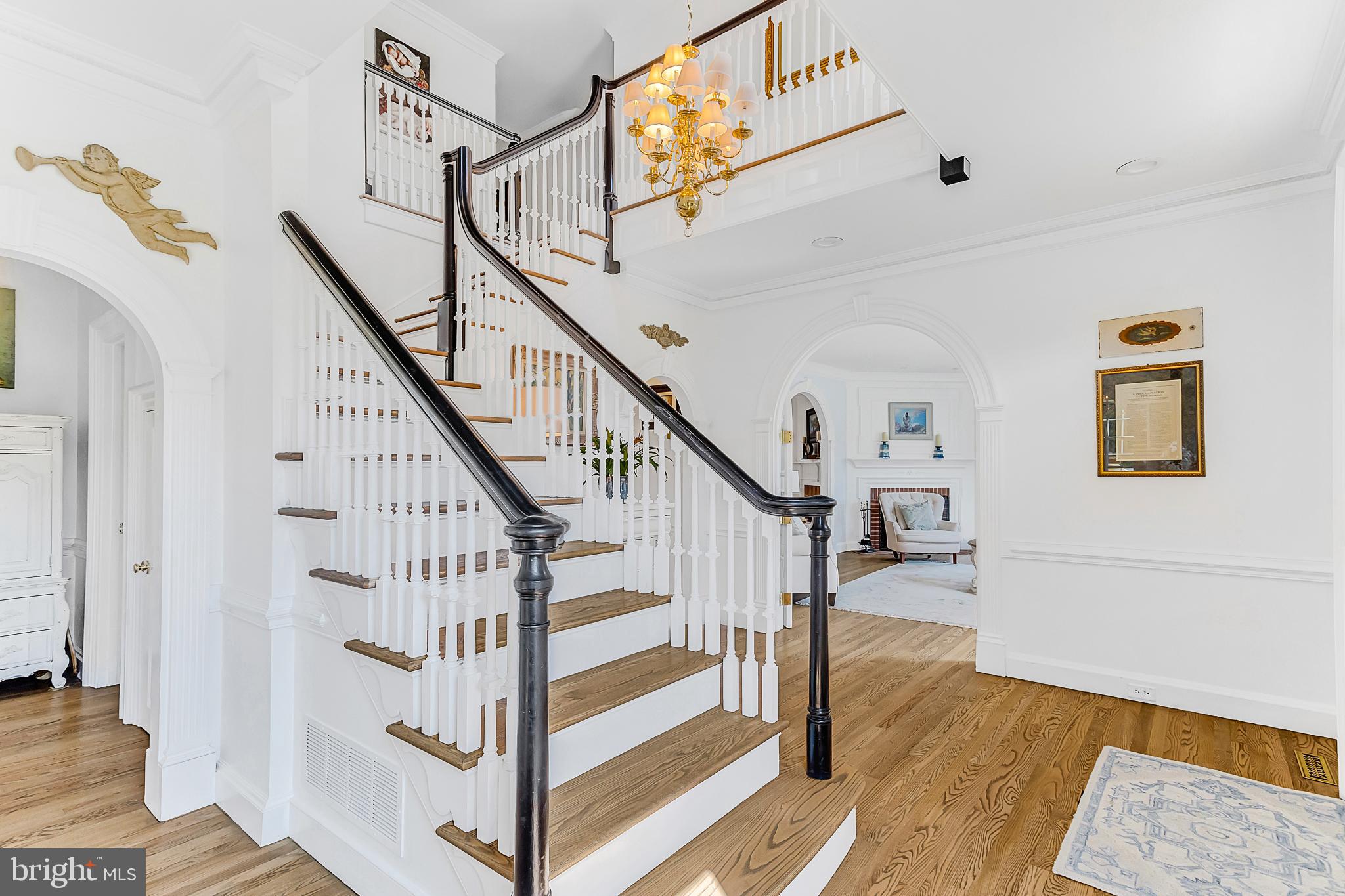 1703 CARVER SQUARE