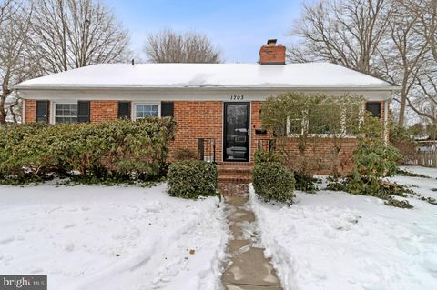 1703 TRENTON DRIVE ALEXANDRIA VA 22308