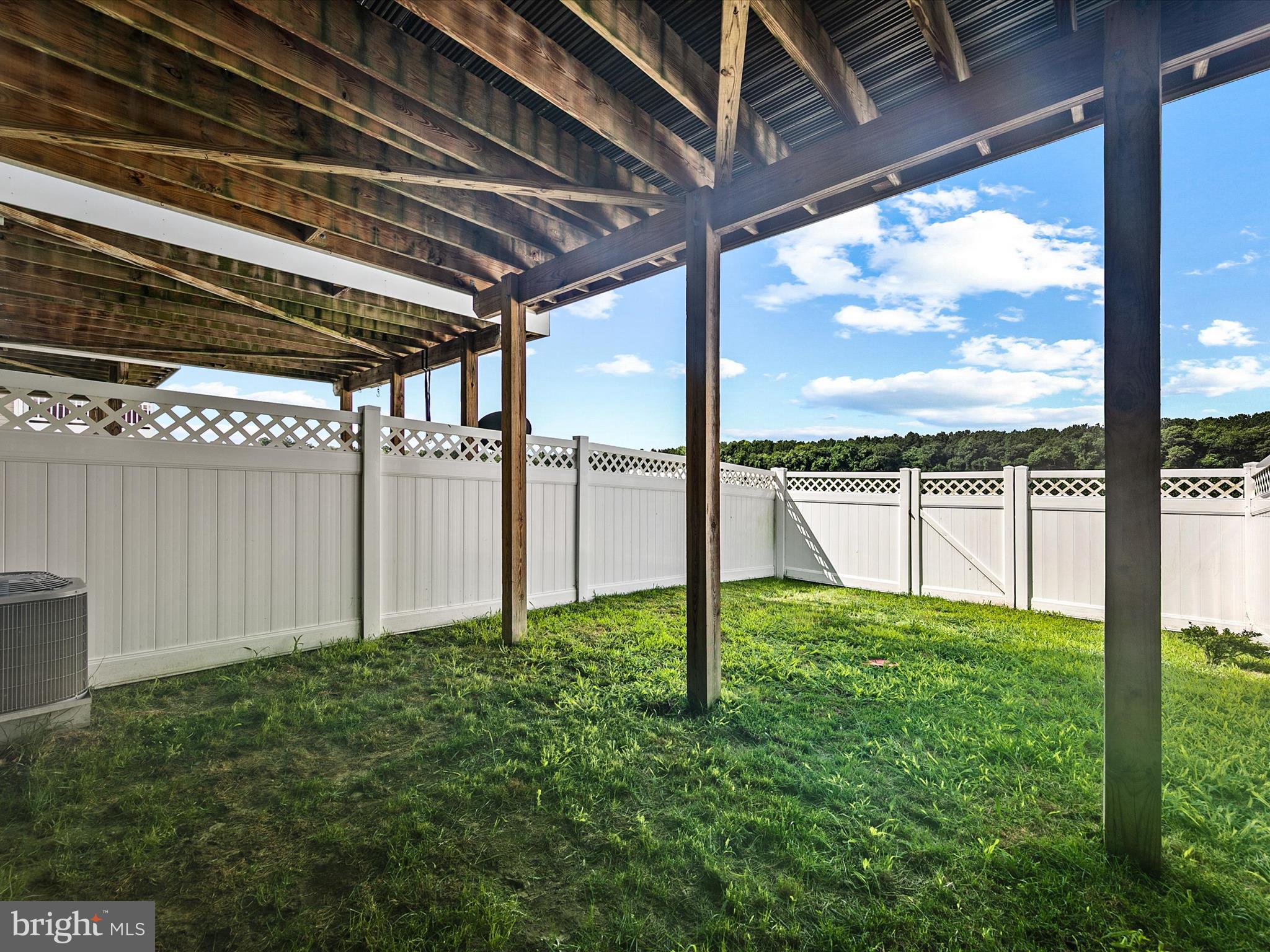 PLANTATION LAKES - Residential