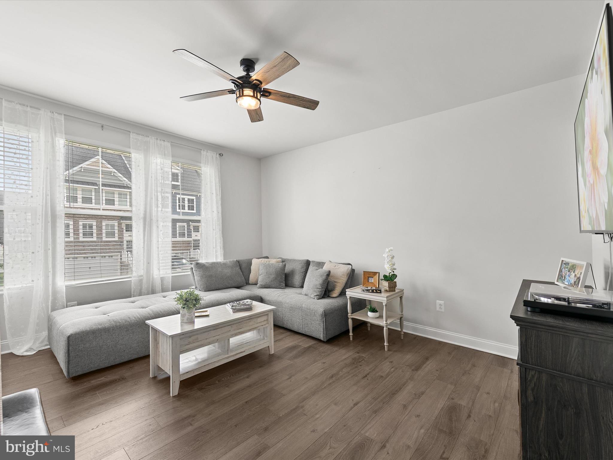 PLANTATION LAKES - Residential