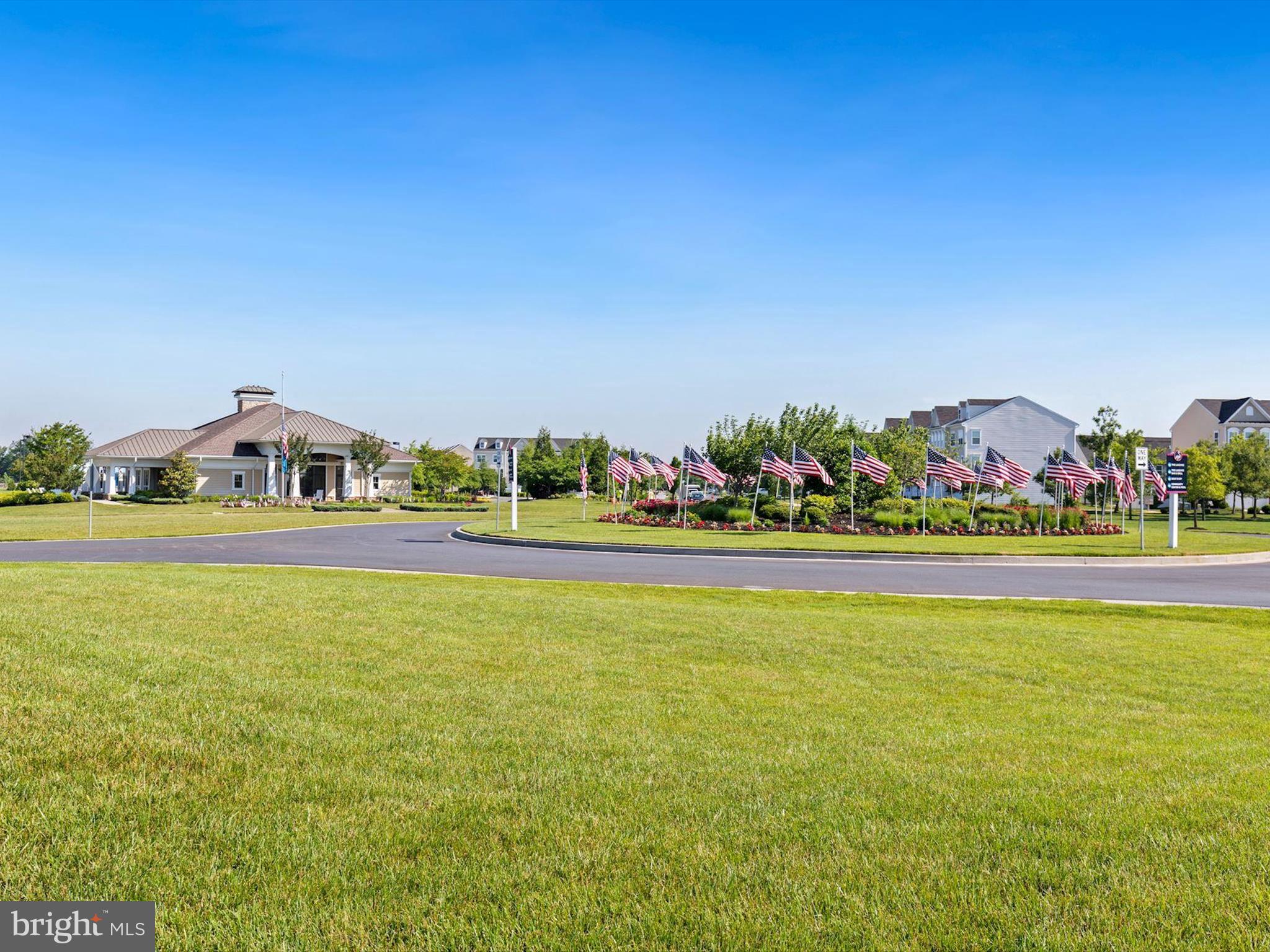 PLANTATION LAKES - Residential