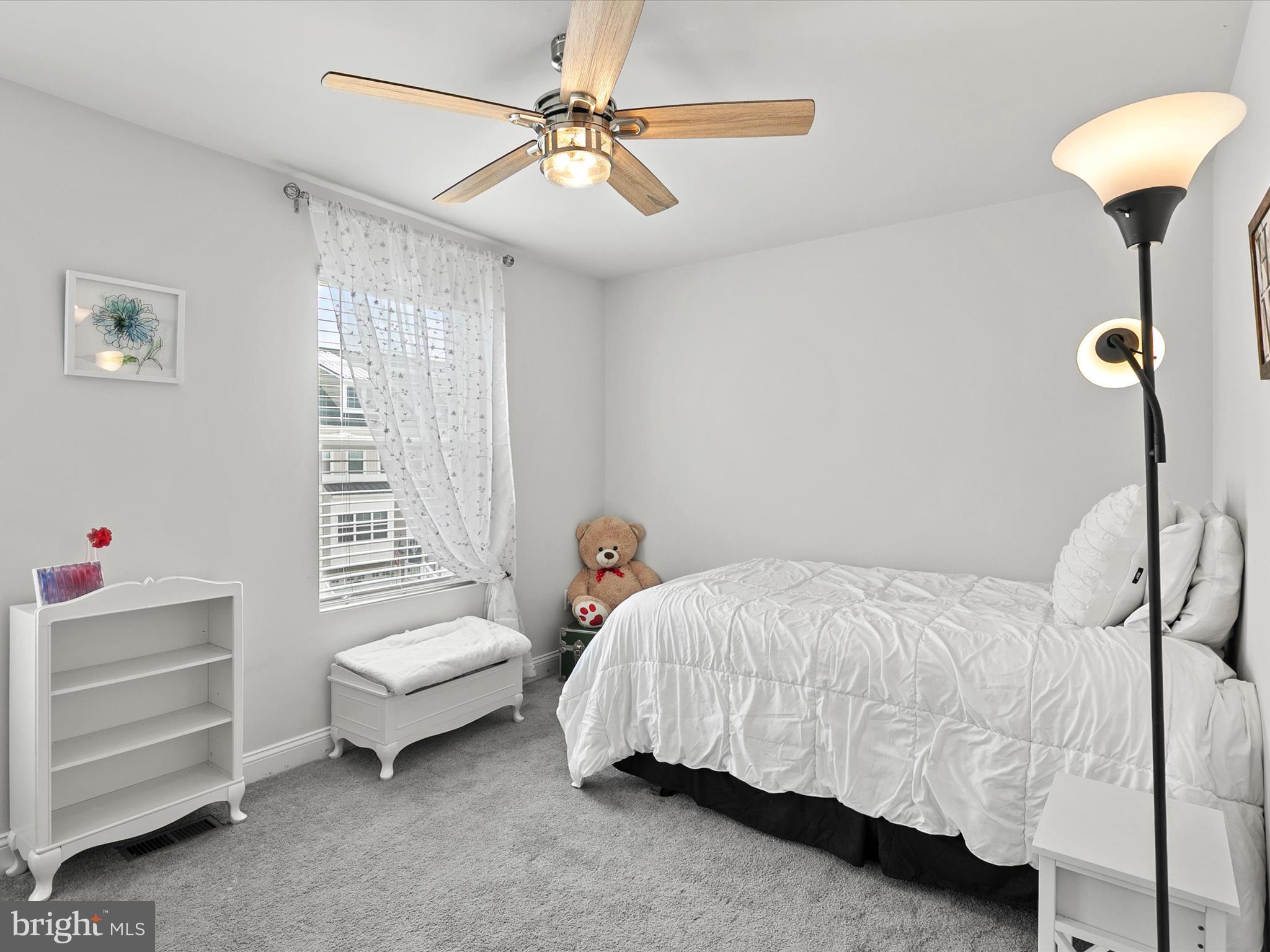 PLANTATION LAKES - Residential