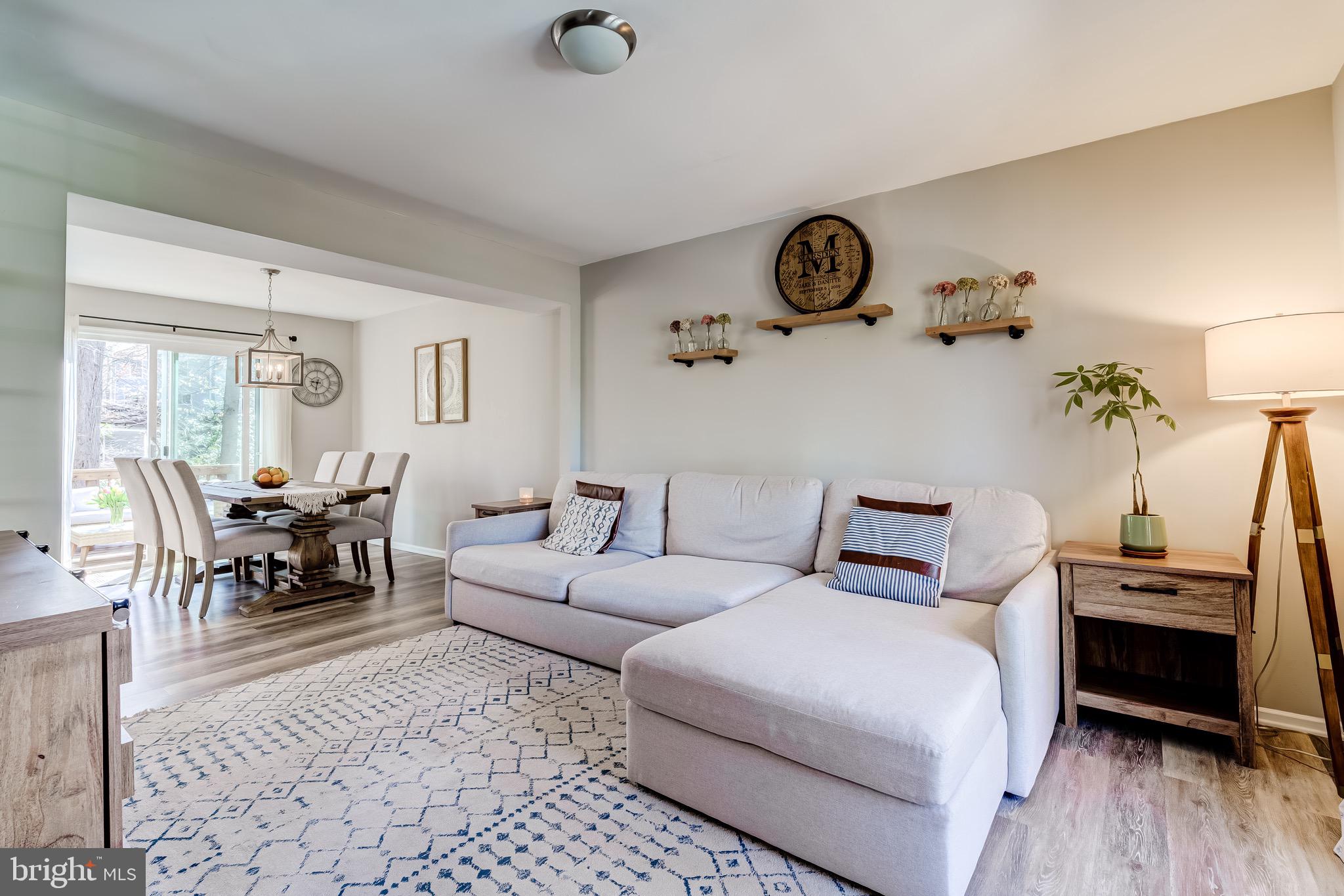 BURKE CENTRE - Residential