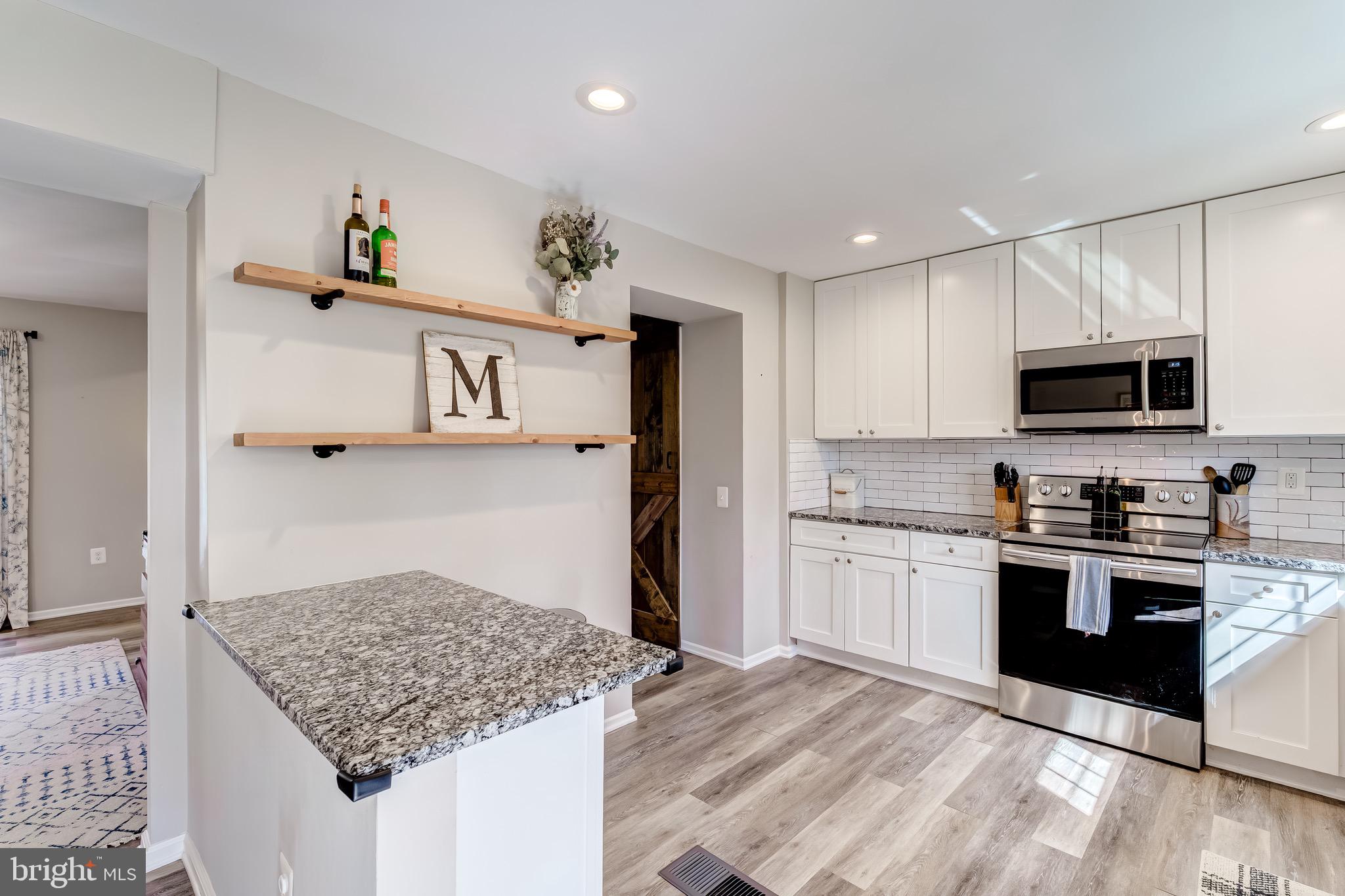 BURKE CENTRE - Residential